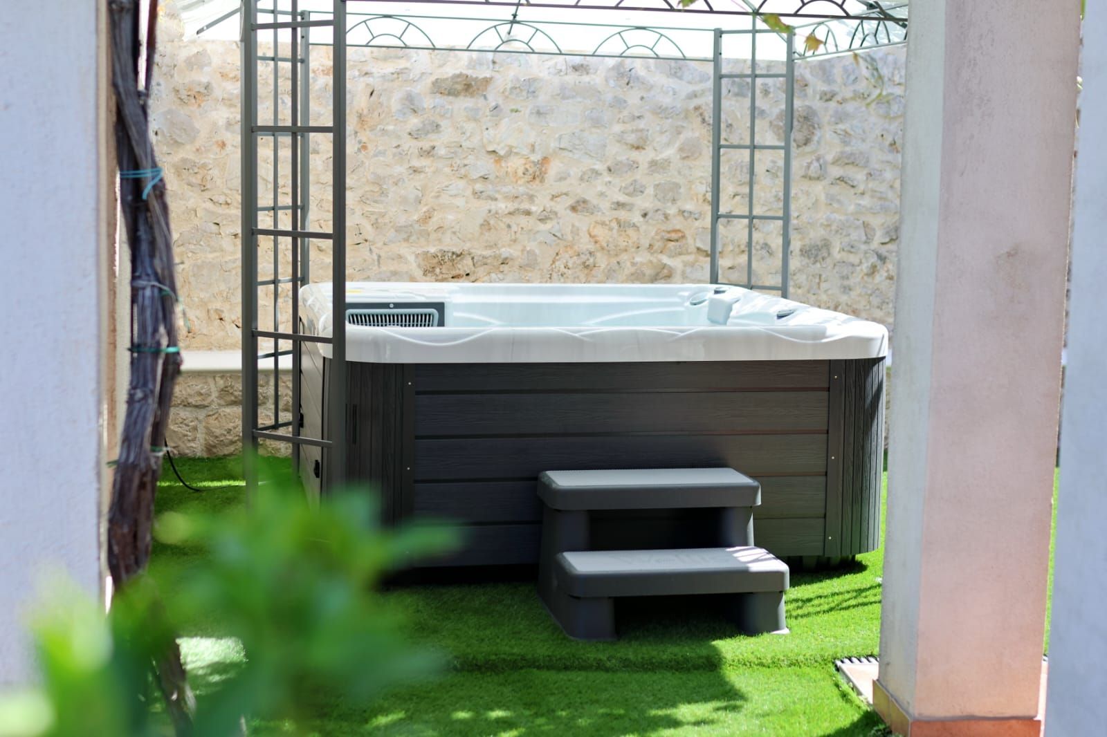 Photo of House Stratus