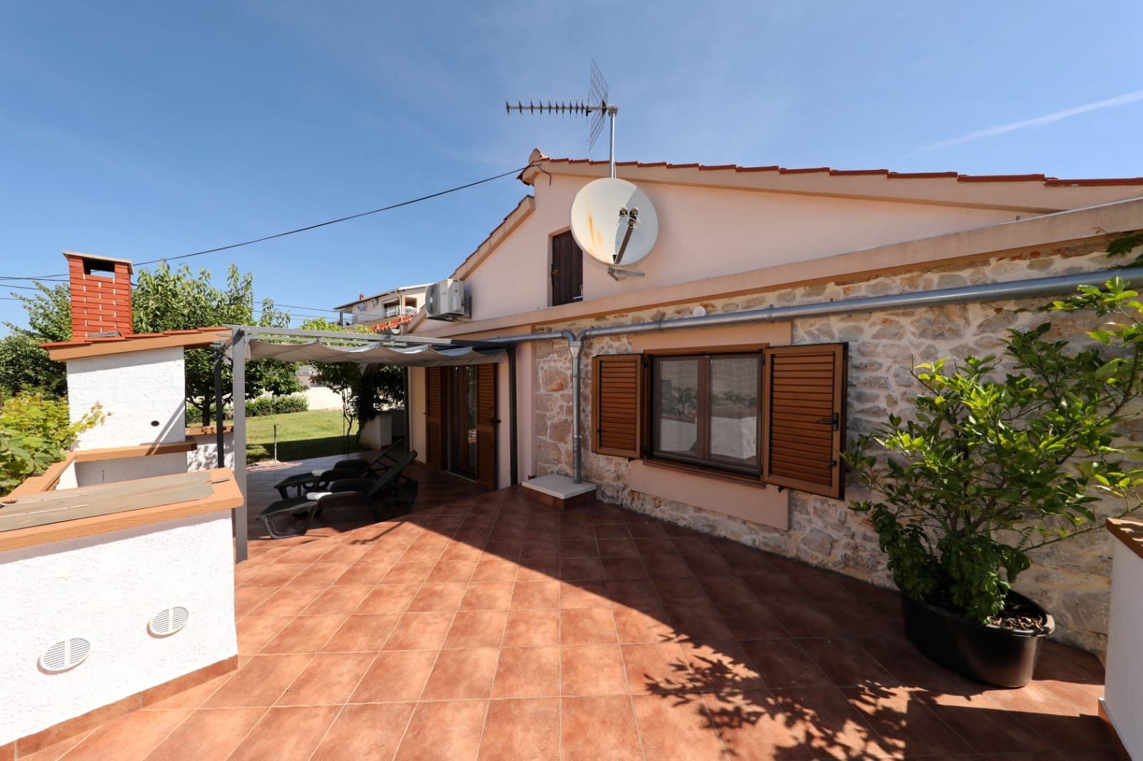 Photo of House Stratus