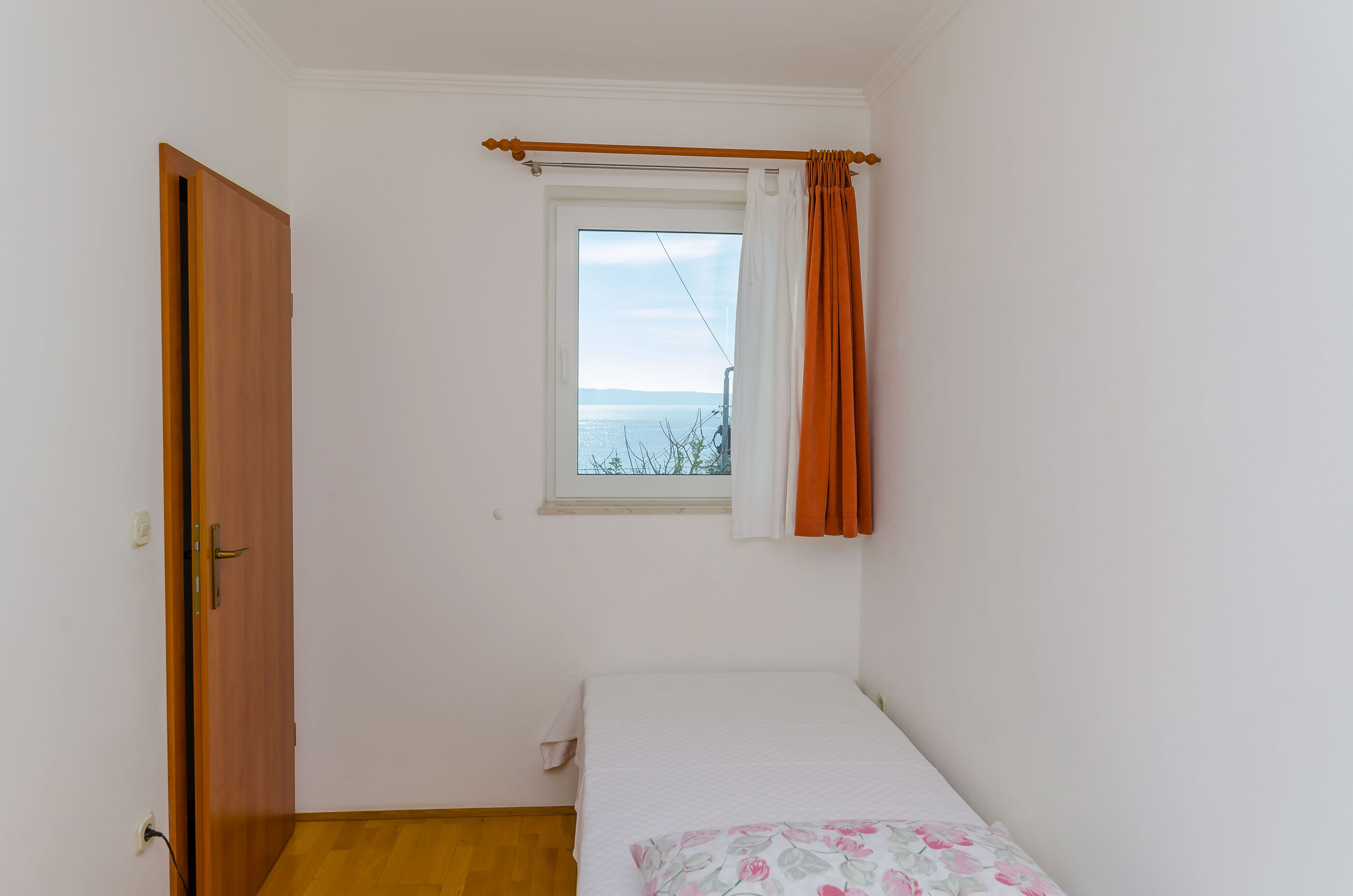 Apartments Modric 98161-A1