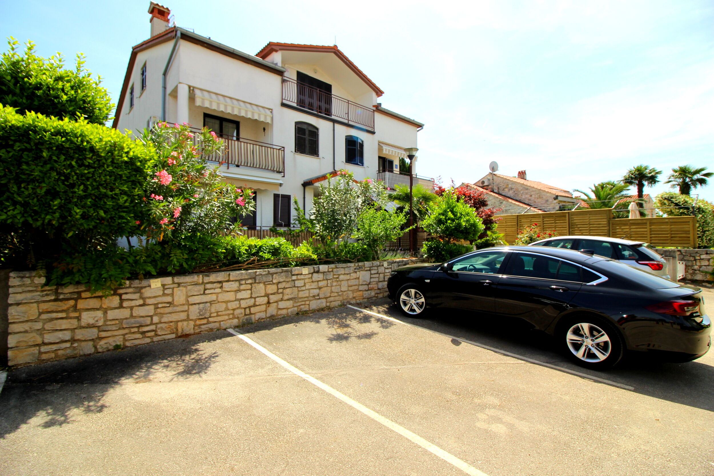 Apartment Livija Maj 98288-A1