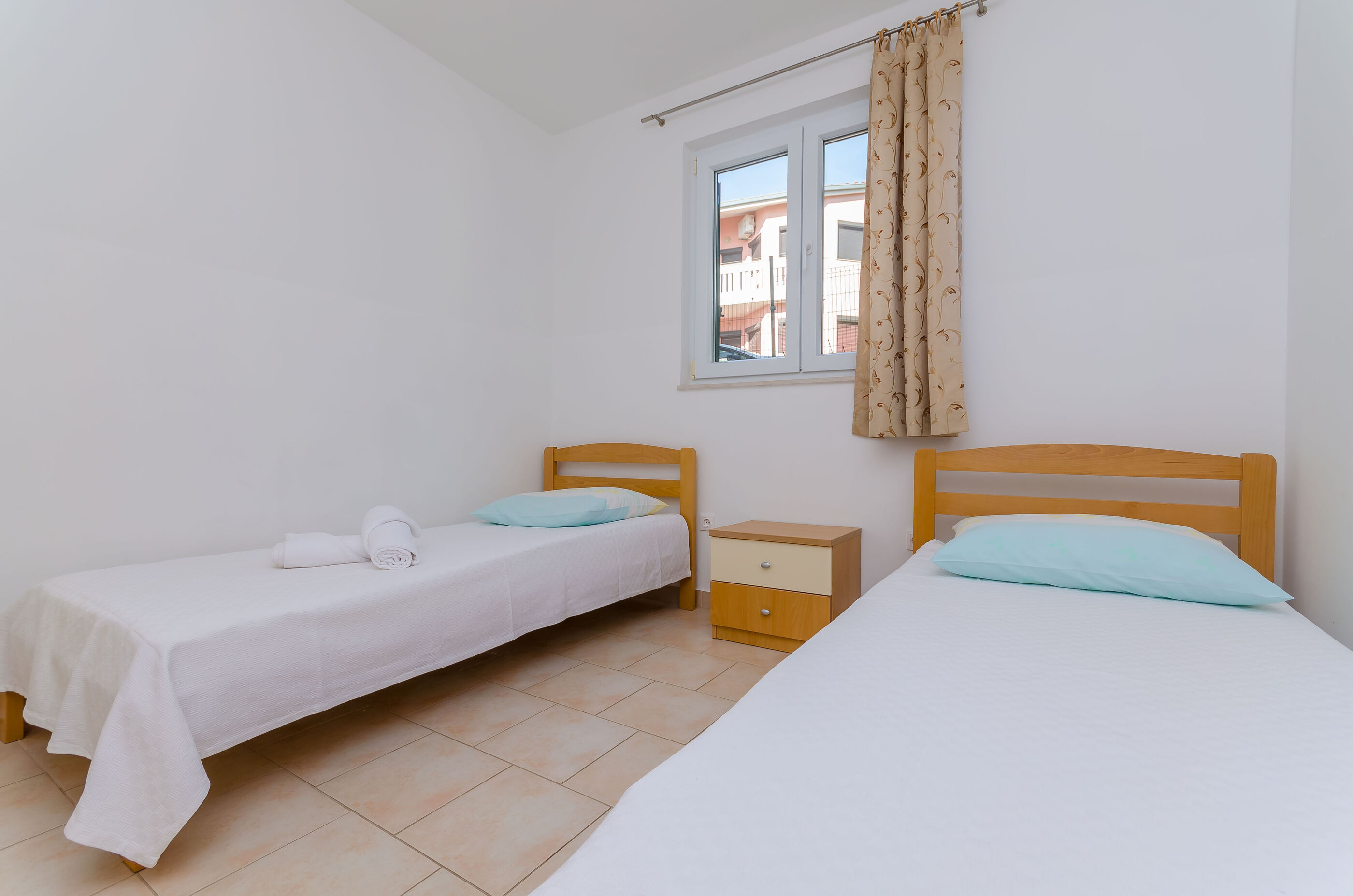 Apartments Modric 98161-A4
