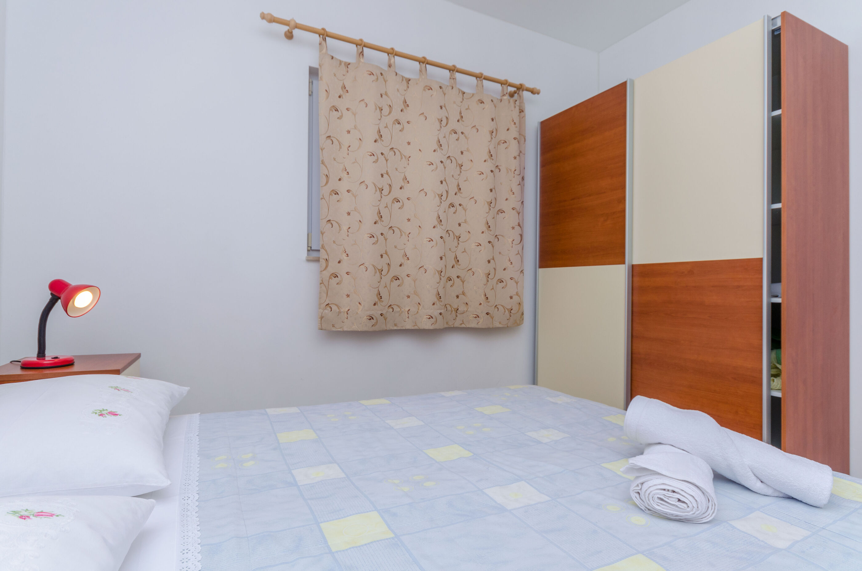 Apartments Modric 98161-A5