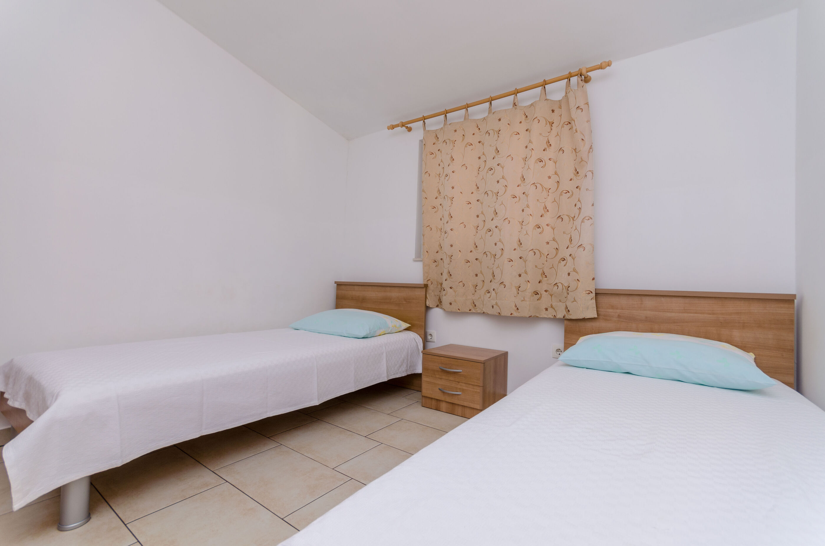 Apartments Modric 98161-A5