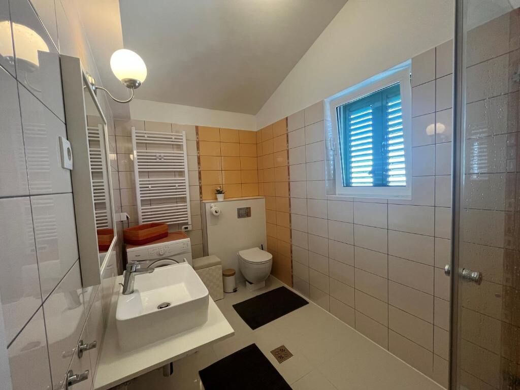House Rab Escape 2 97126-K1