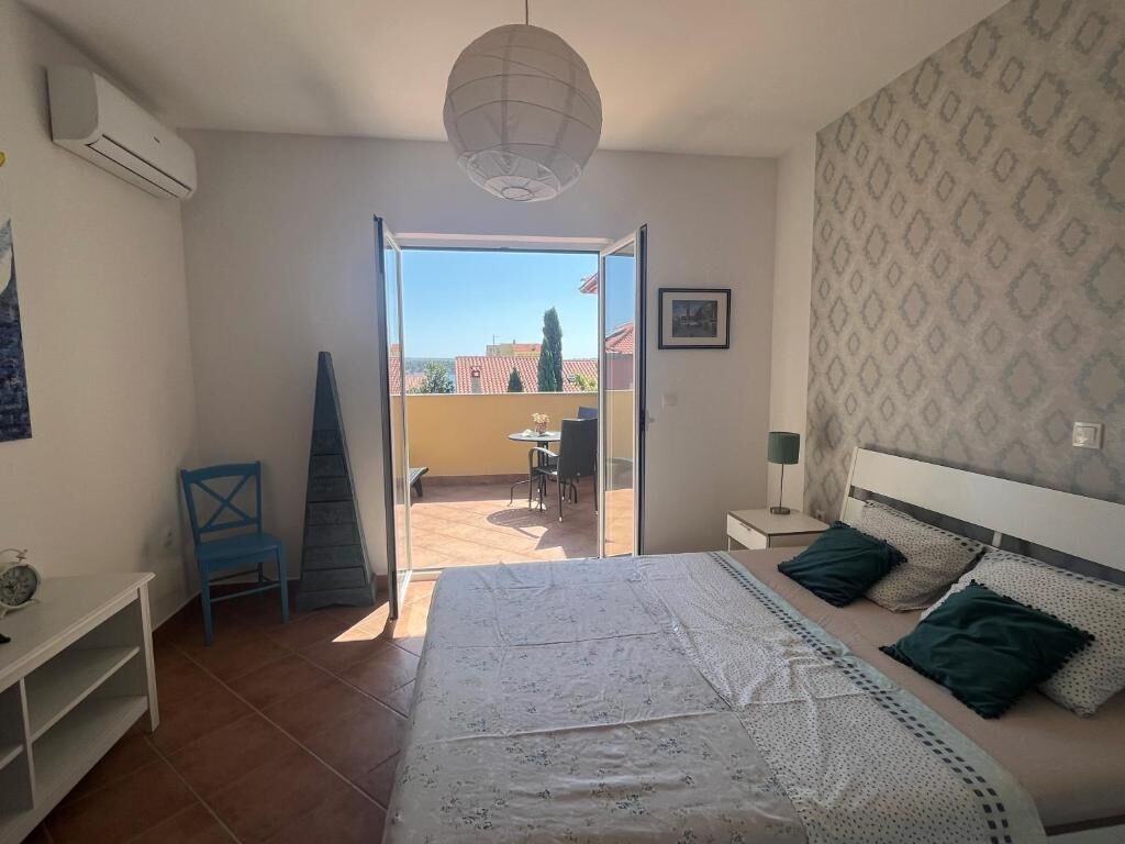 House Rab Escape 2 97126-K1