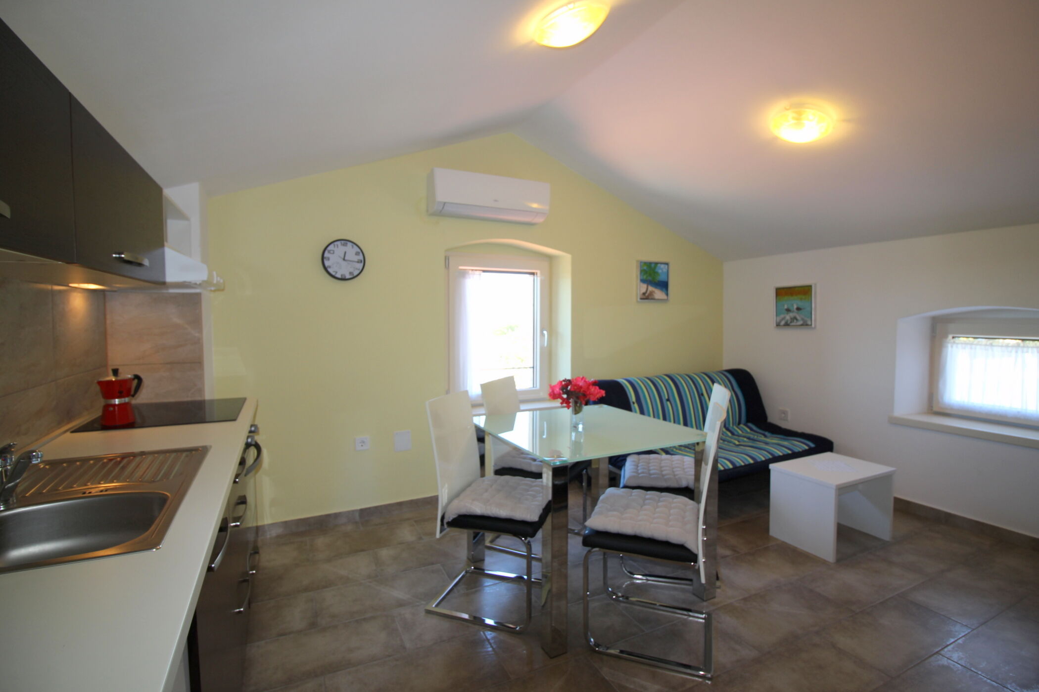 House Castello s velikom okućnicom 98289-K1