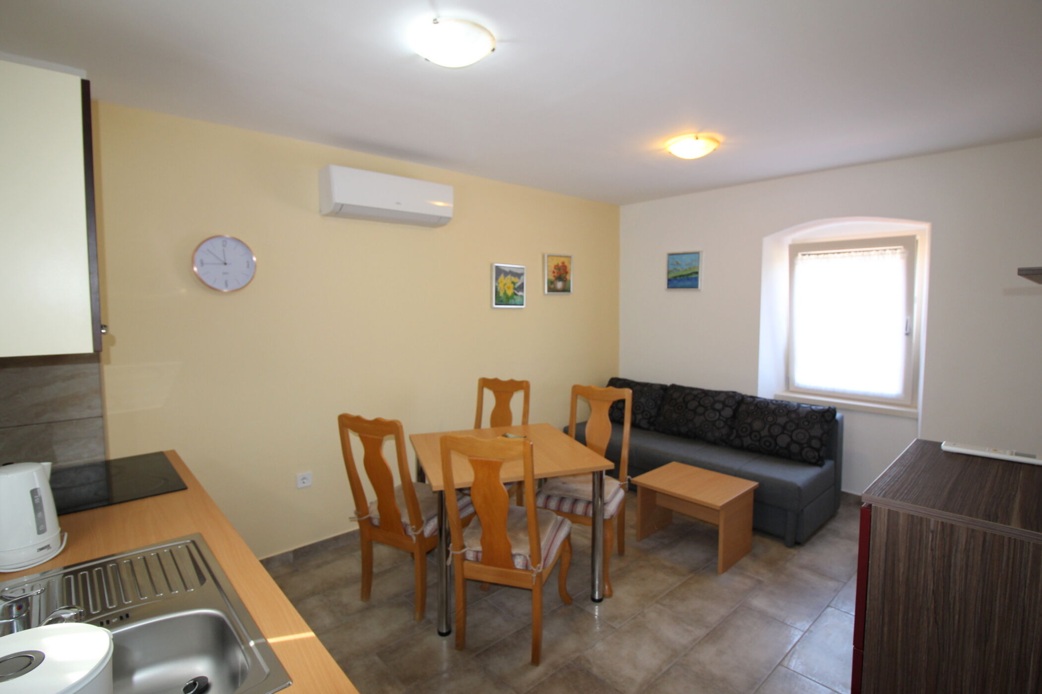 House Castello s velikom okućnicom 98289-K1