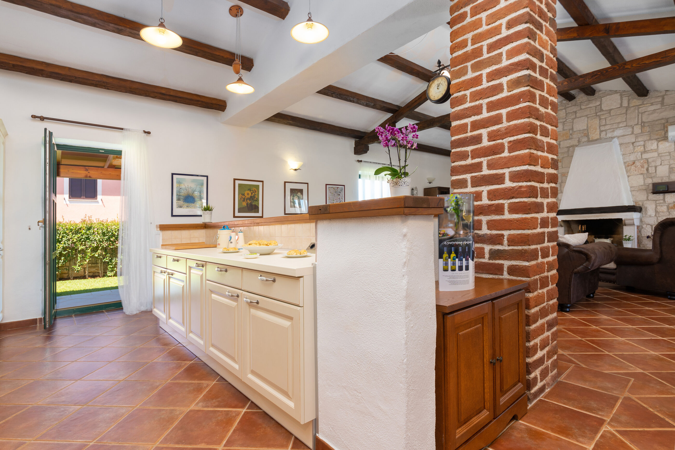 Villa Una u istarskom stilu s bazenom 64721-K1