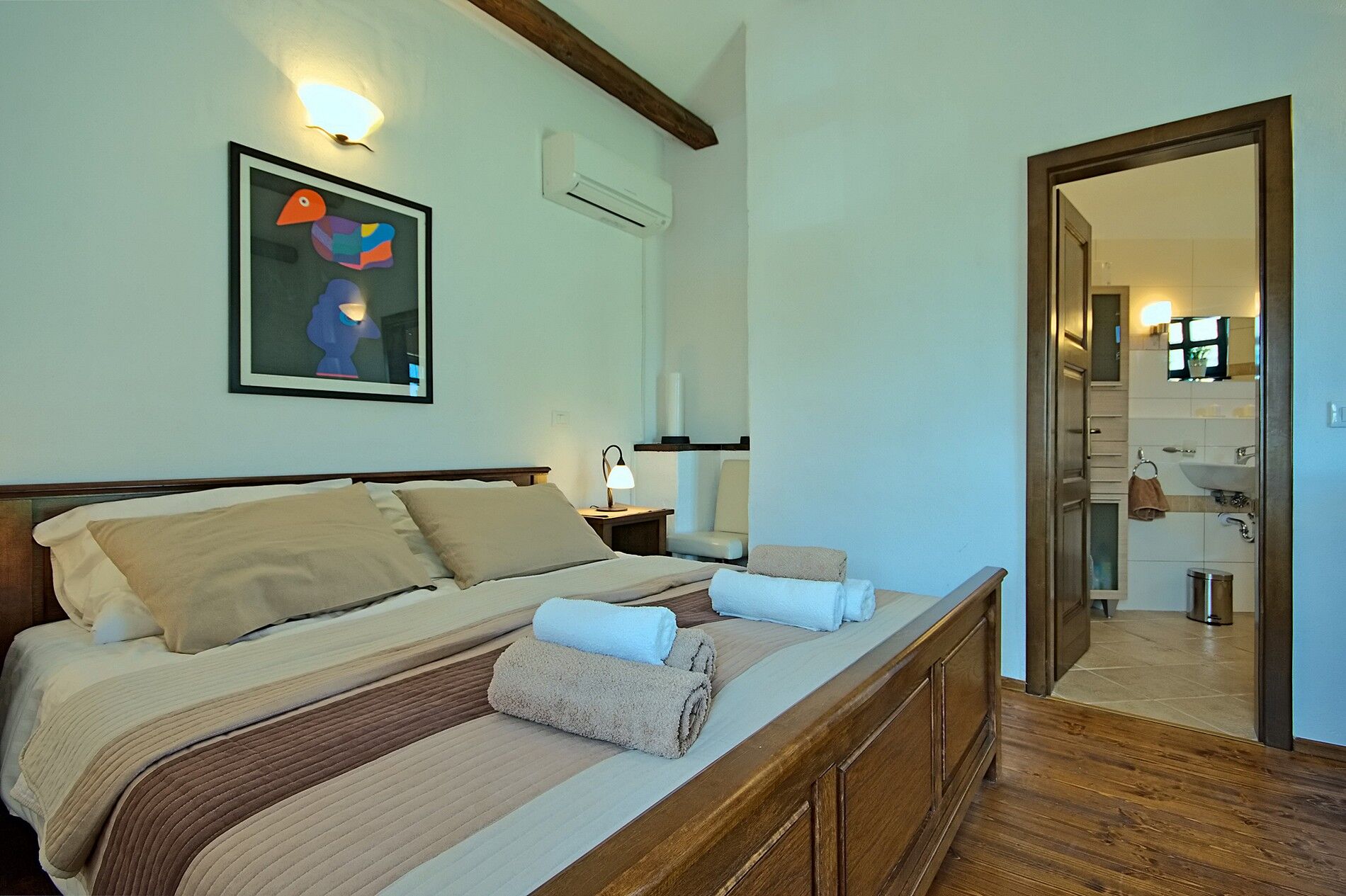 Villa Una u istarskom stilu s bazenom 64721-K1