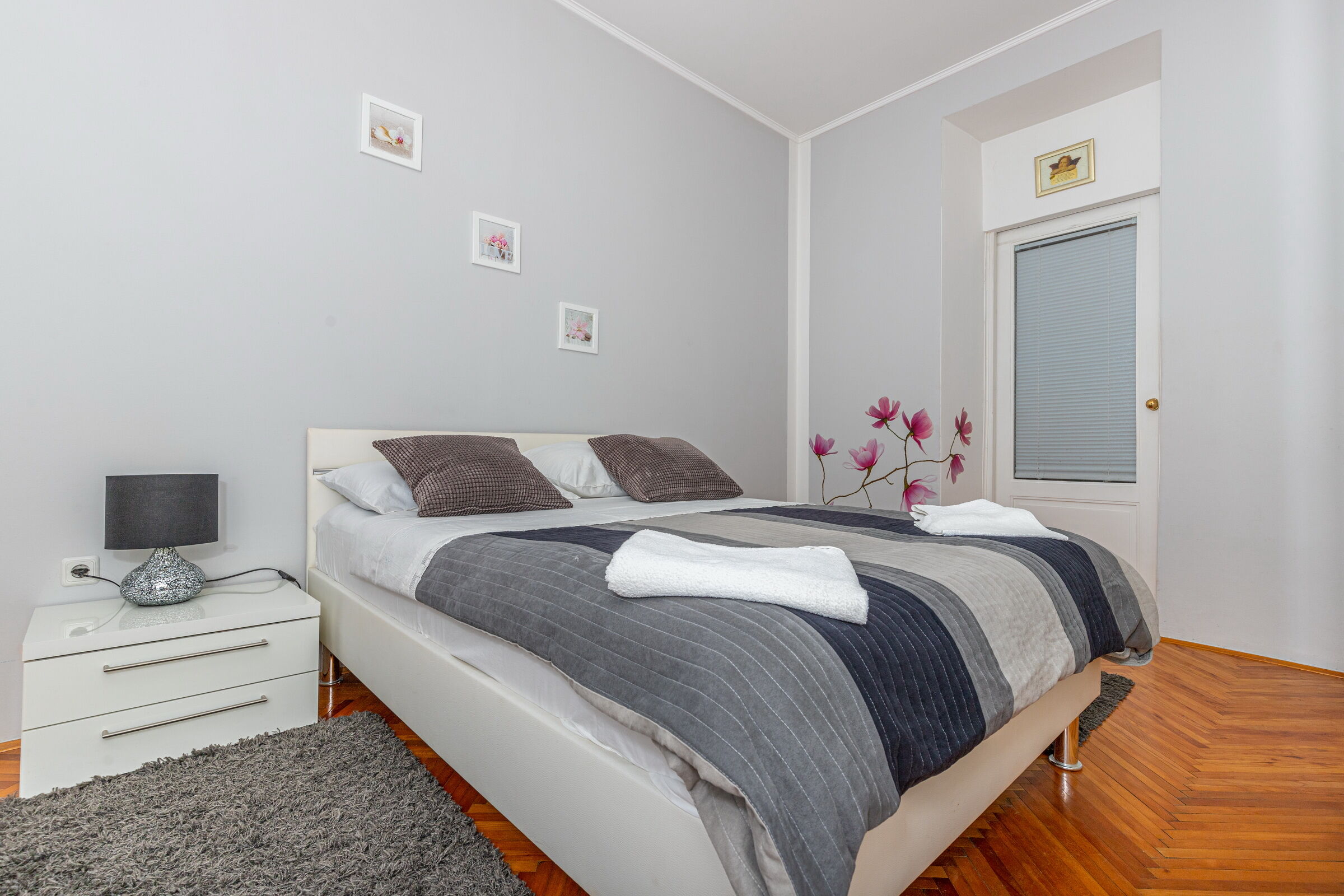 Apartment Tea 99181-A1