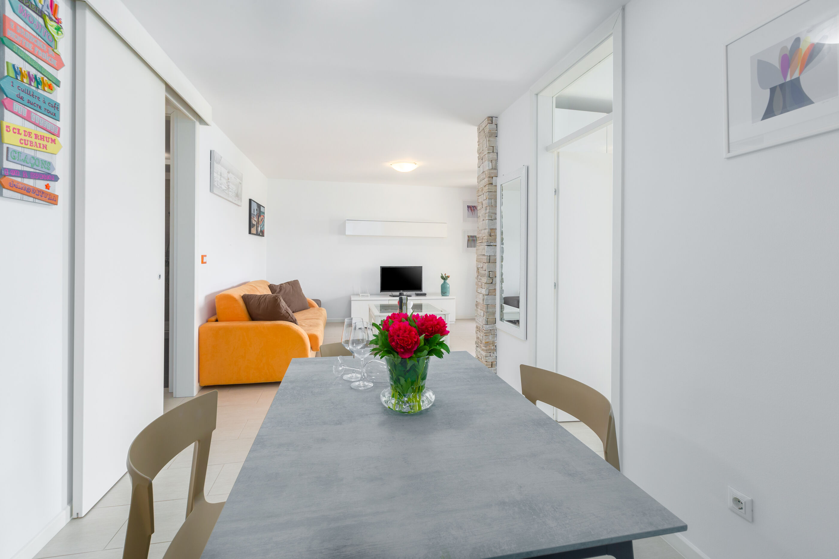 Apartment Mara Premium 64723-A1