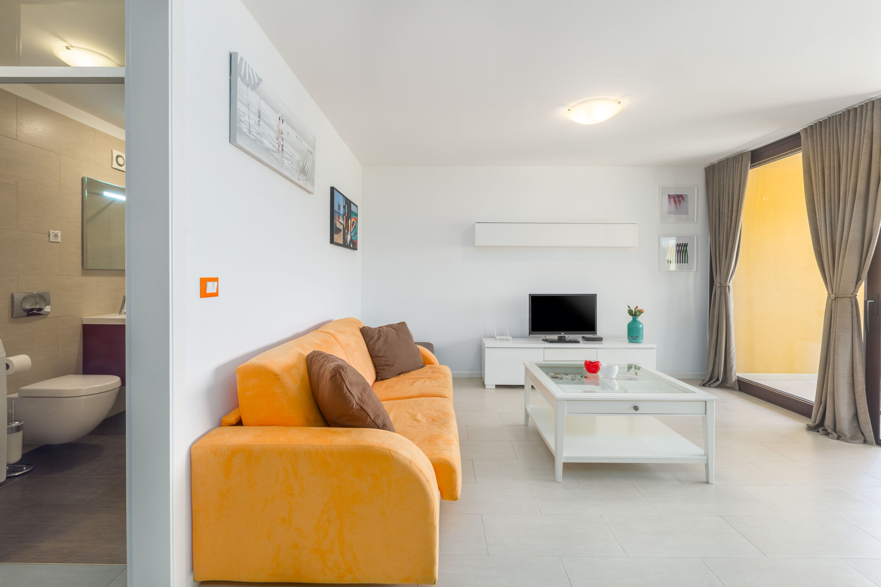 Apartment Mara Premium 64723-A1
