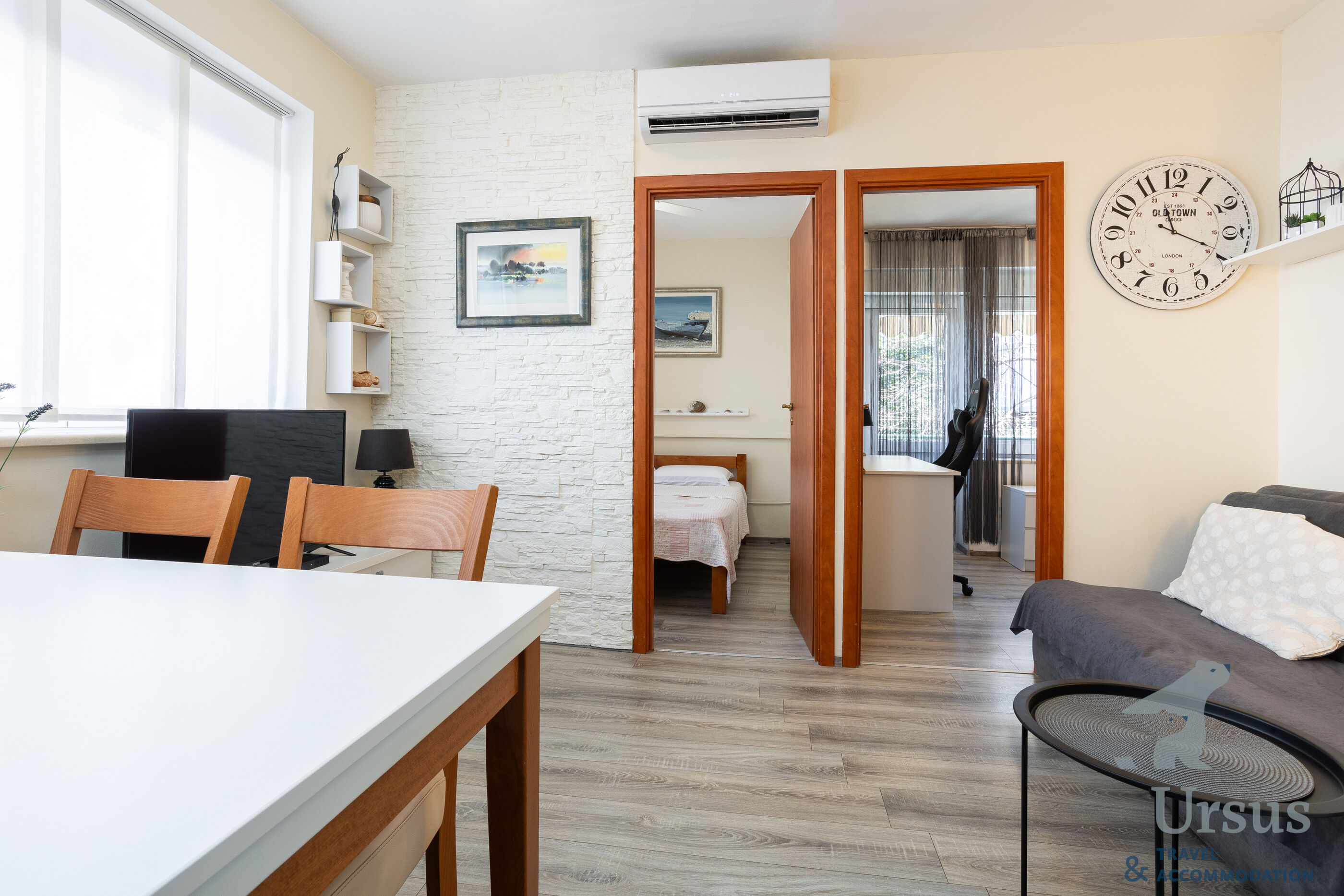 Apartment May 89373-A1