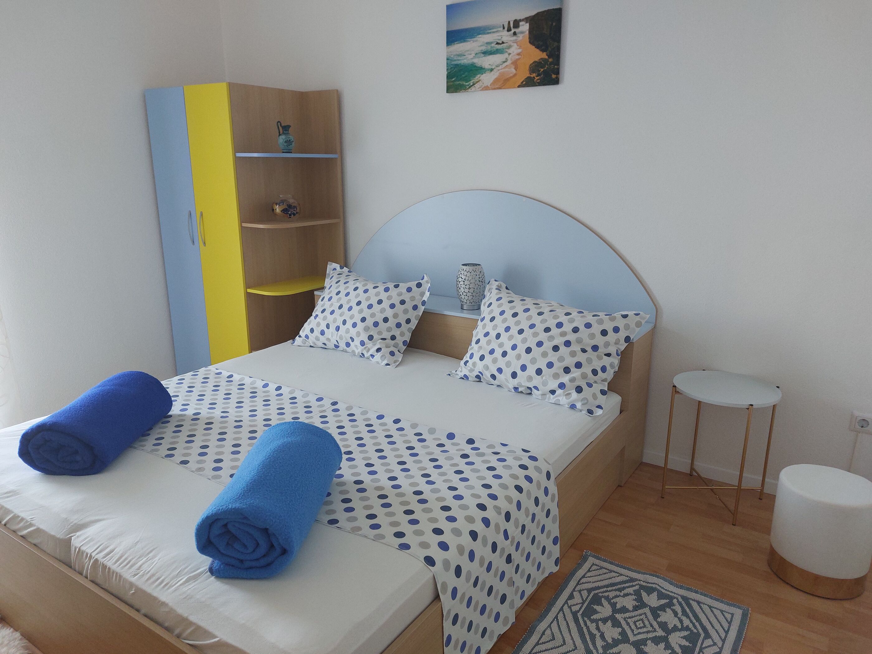Apartments Zvonimir 40781-A1