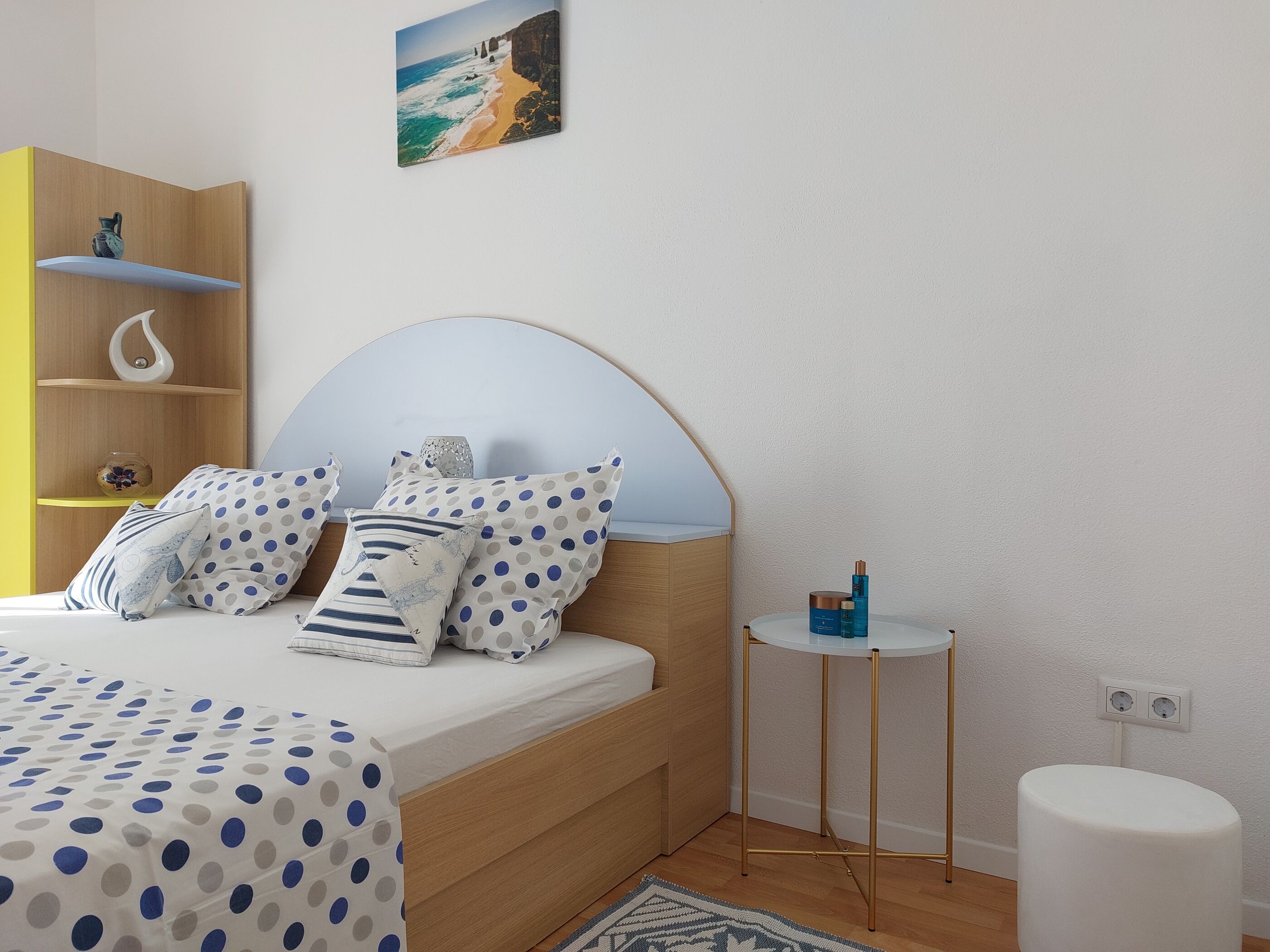 Apartments Zvonimir 40781-A1
