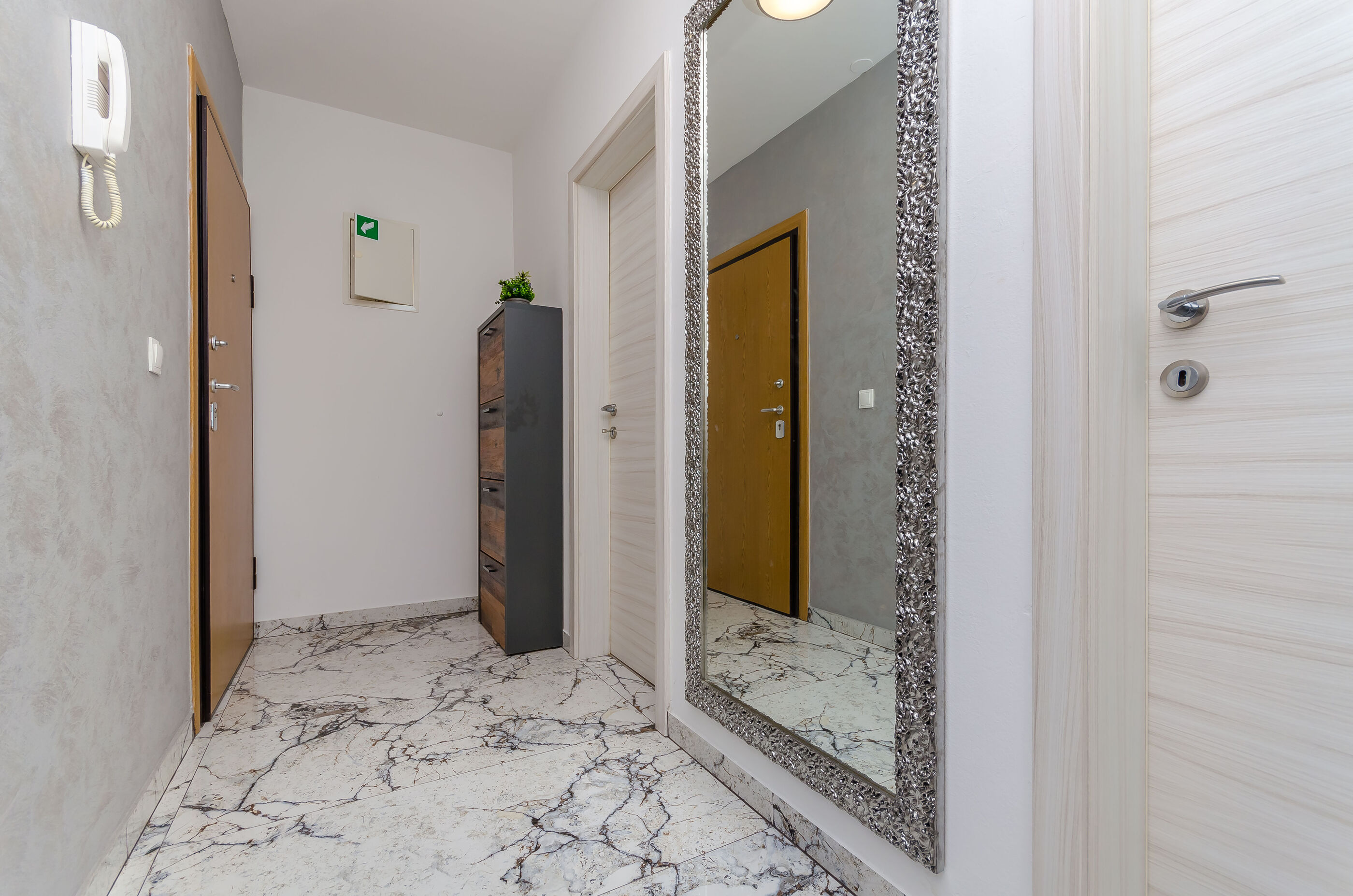 Apartment Zoi 99321-A1