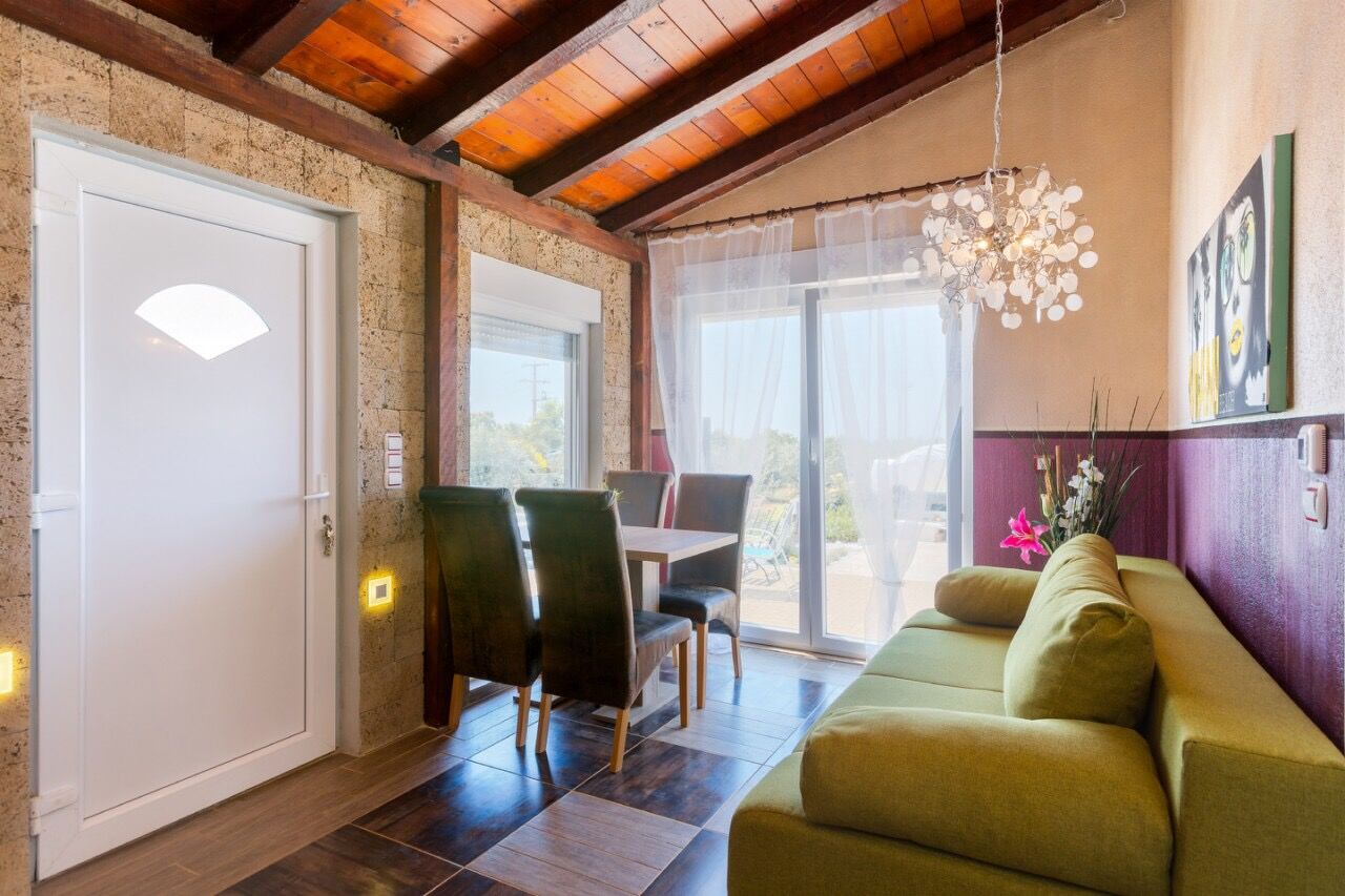 House Holiday House Biloš 43915-K1