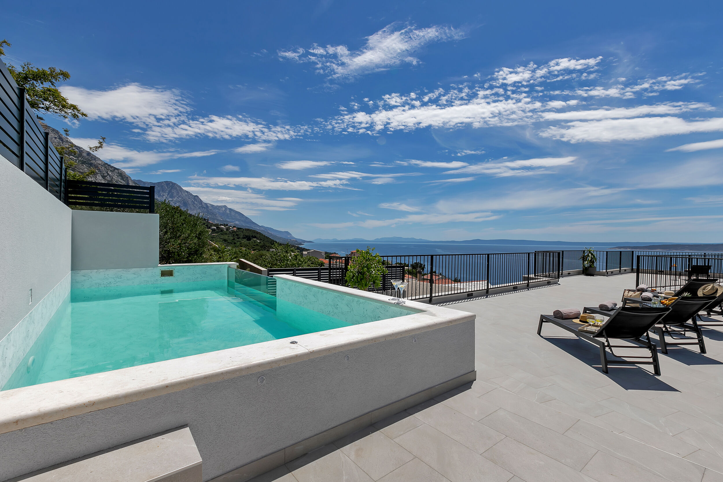Villa Roof pool V0072-K1