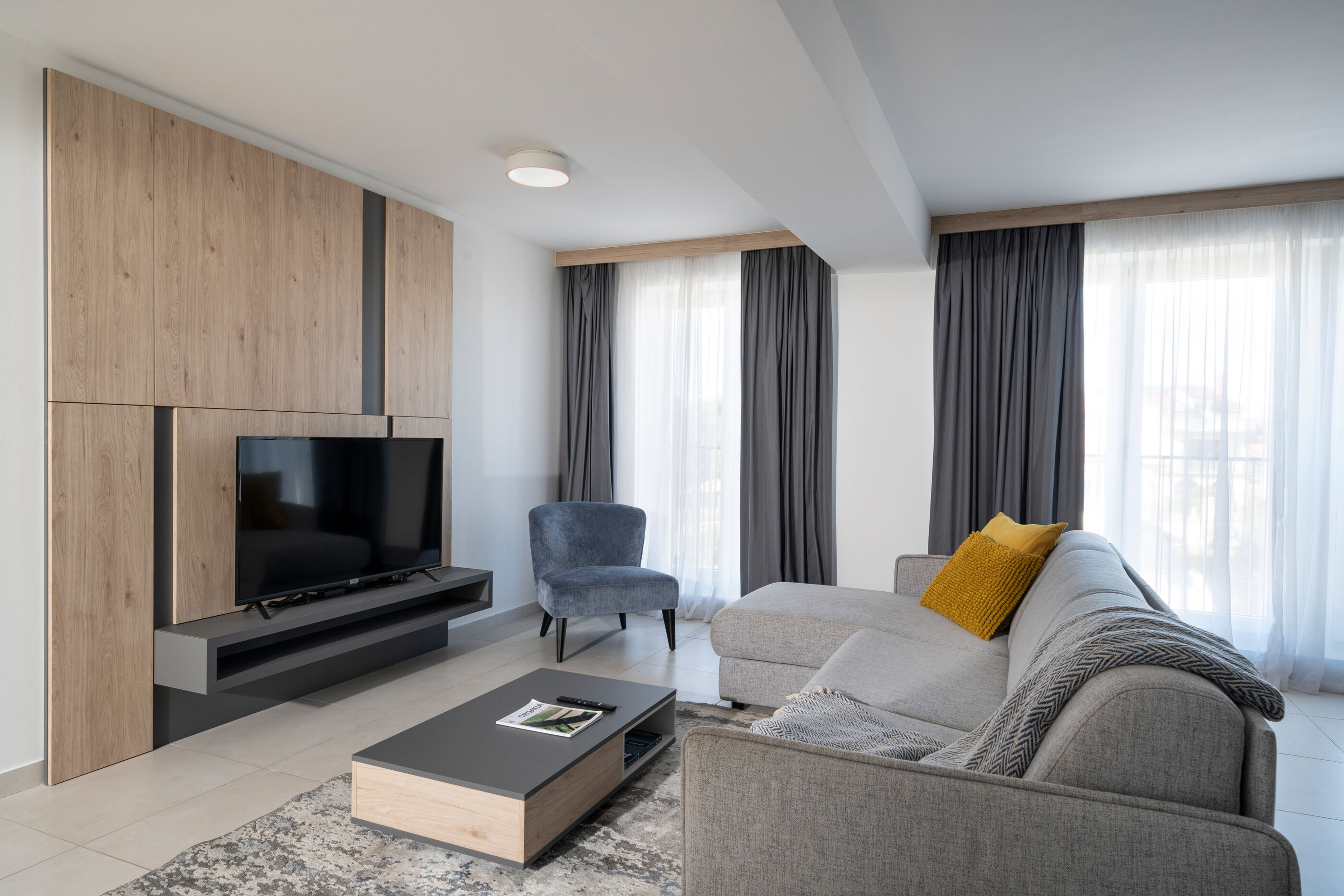 Apartment Garden Palace A125 97748-A1