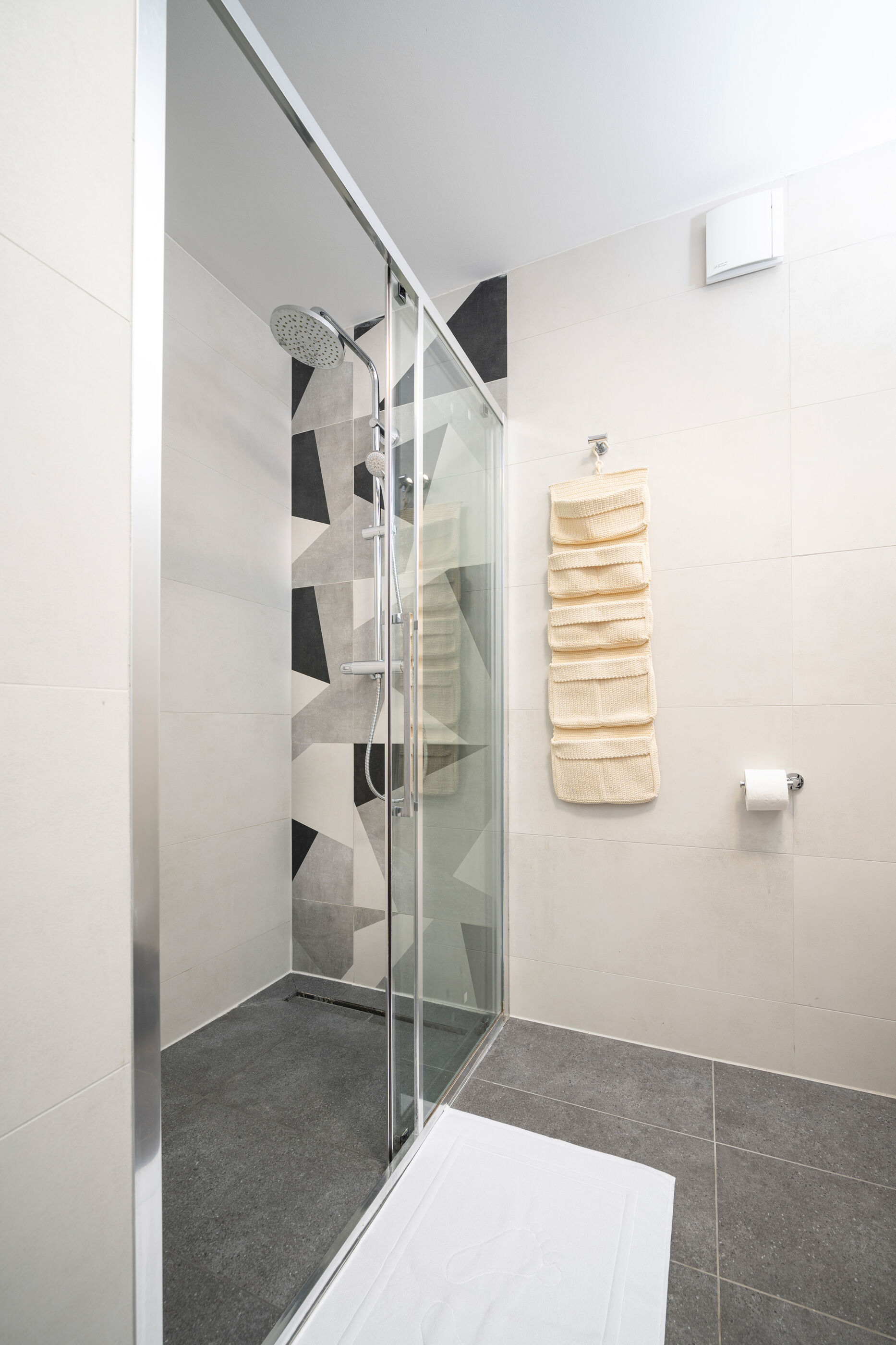 Apartment Garden Palace A125 97748-A1