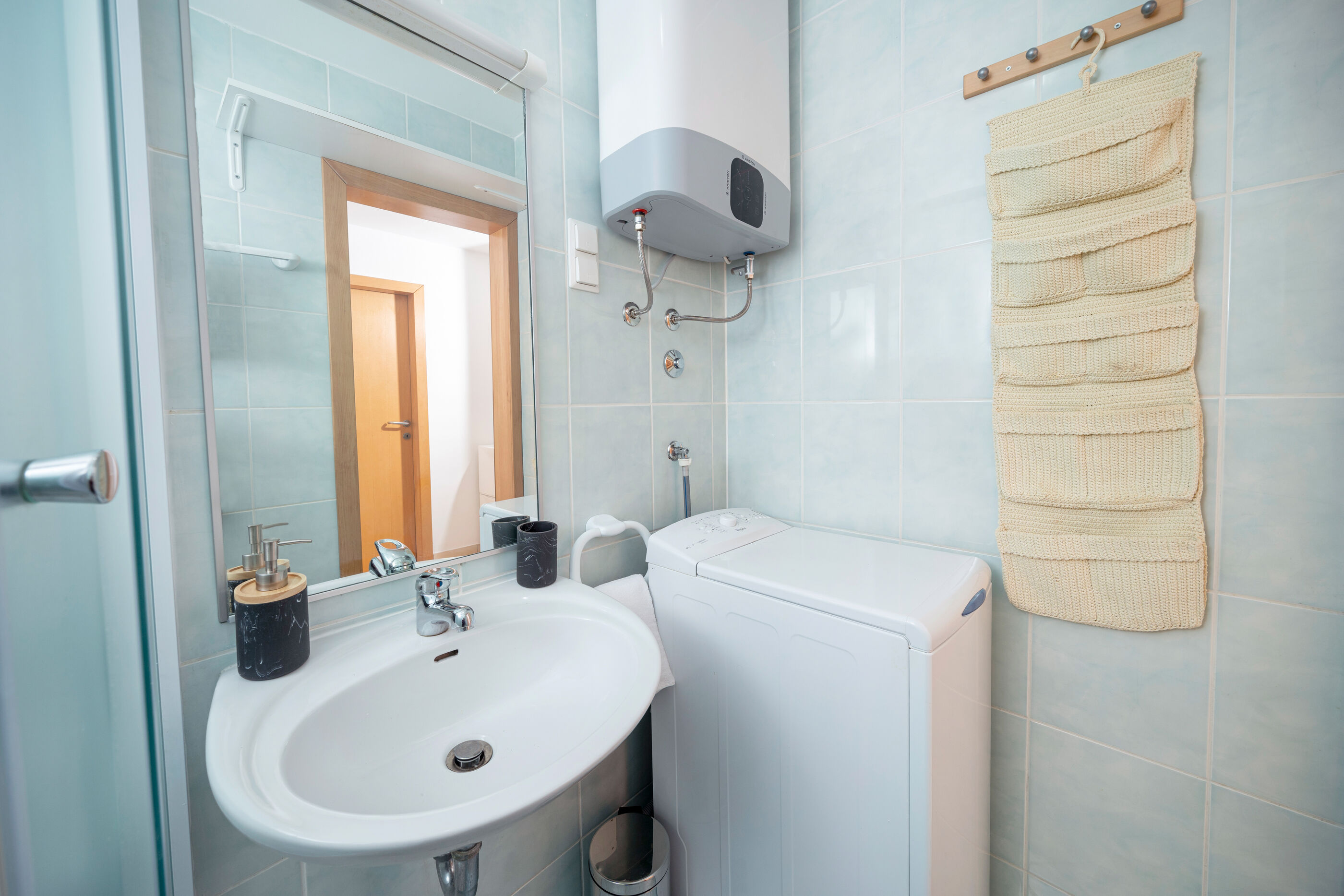 Apartment CRVENA UVALA 97742-A1