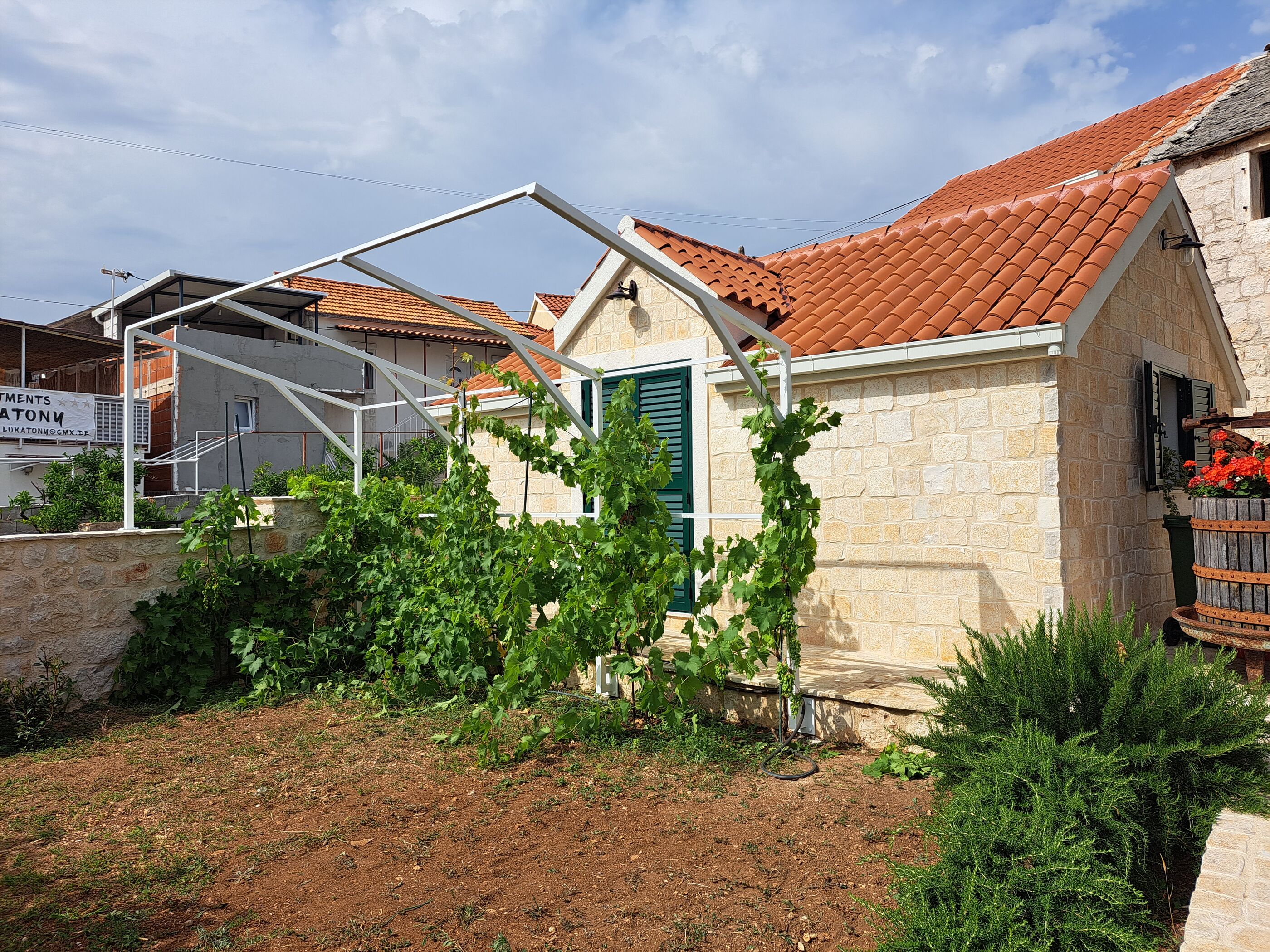 House Little Flower 2 99443-K1