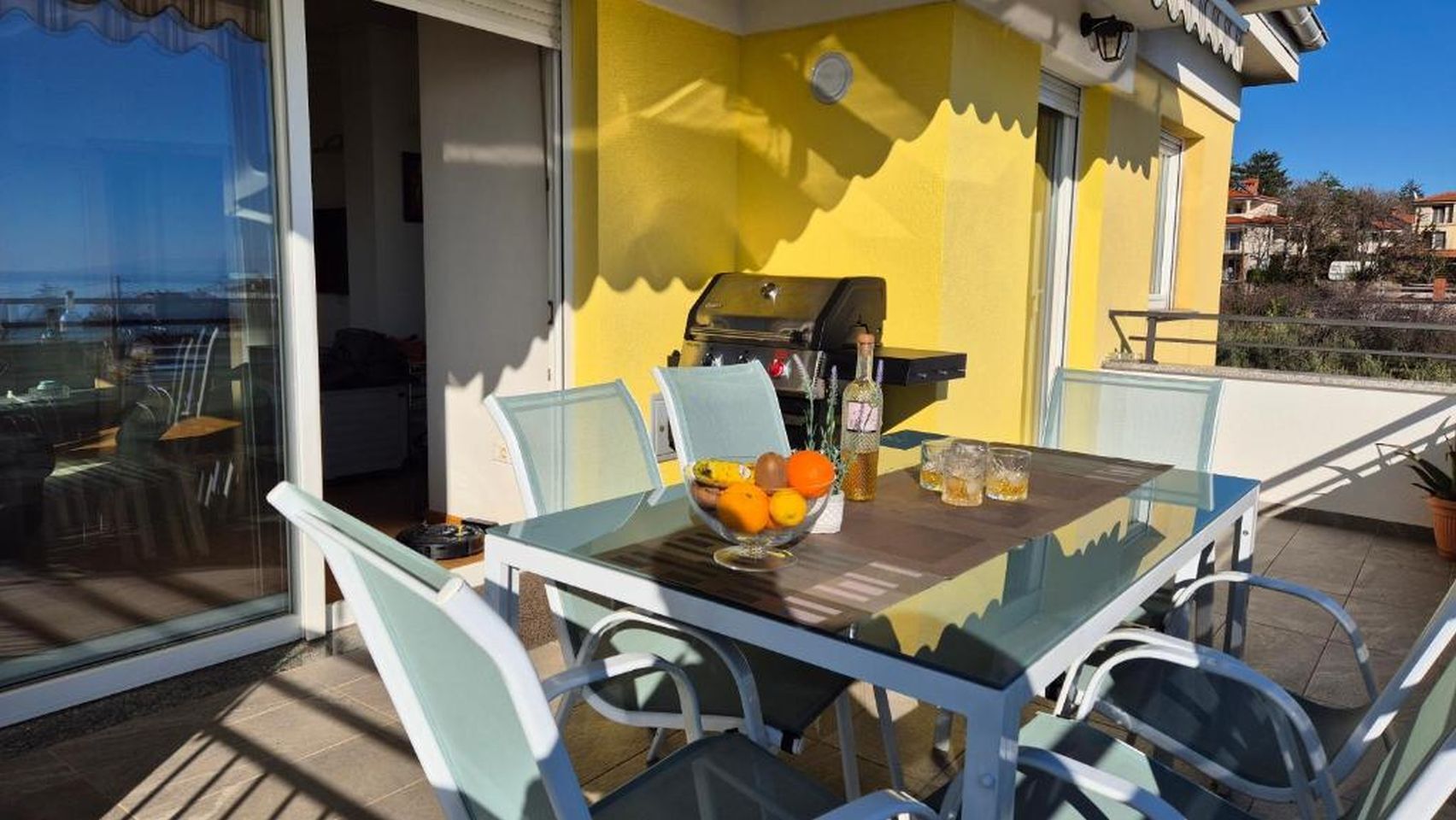 Apartment Family 99471-A1