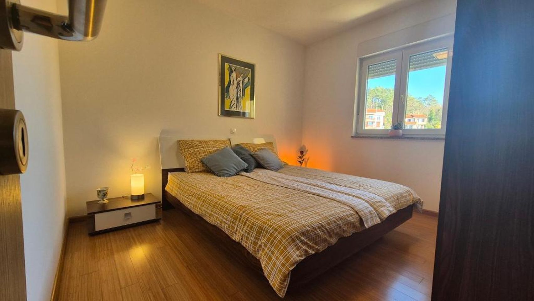 Apartment Family 99471-A1