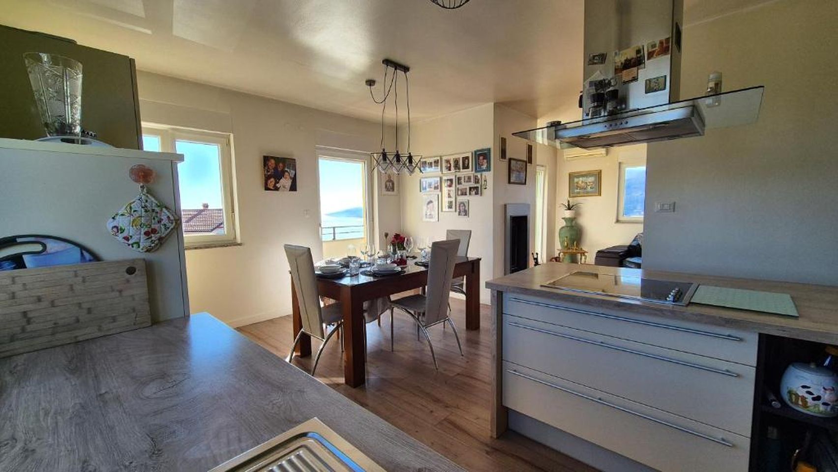 Apartment Family 99471-A1