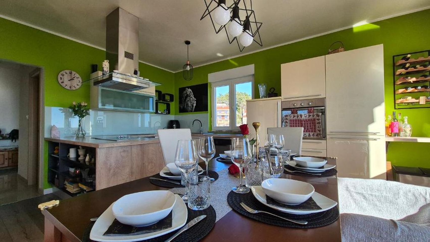 Apartment Family 99471-A1