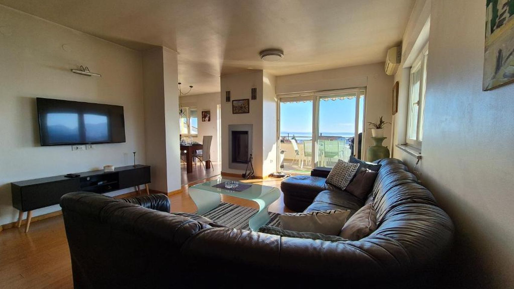 Apartment Family 99471-A1