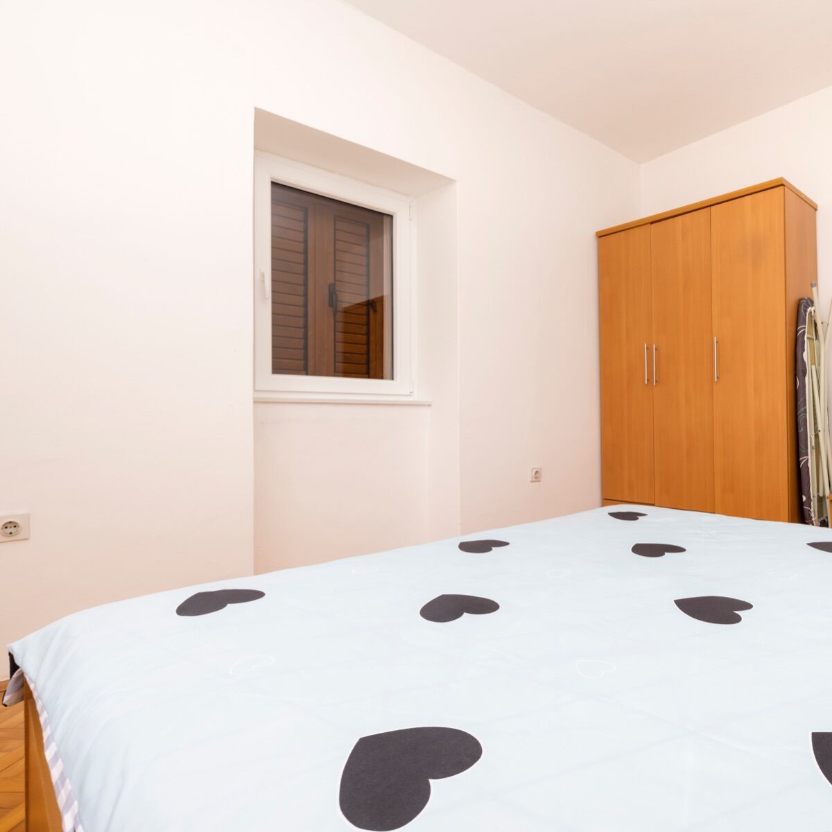 Apartment J&T 64431-A1