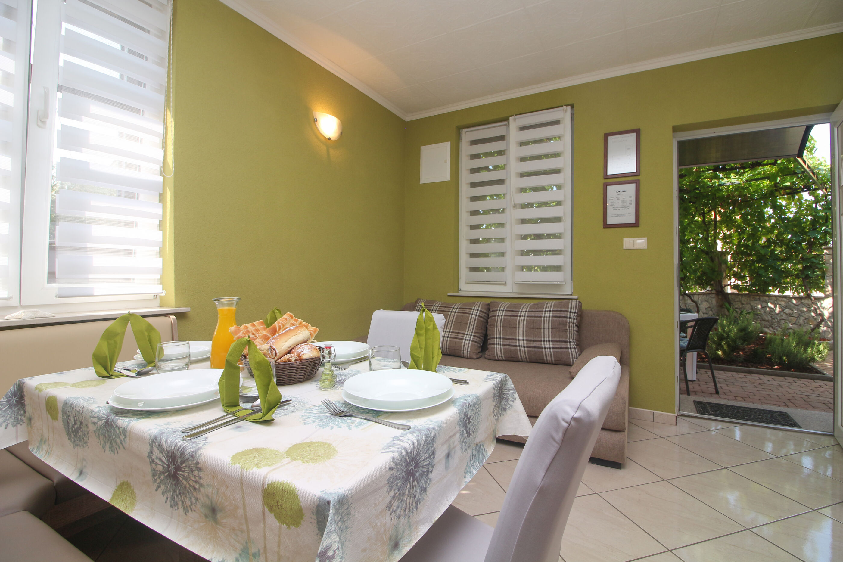 Apartments Goran i  Marina 99491-A1