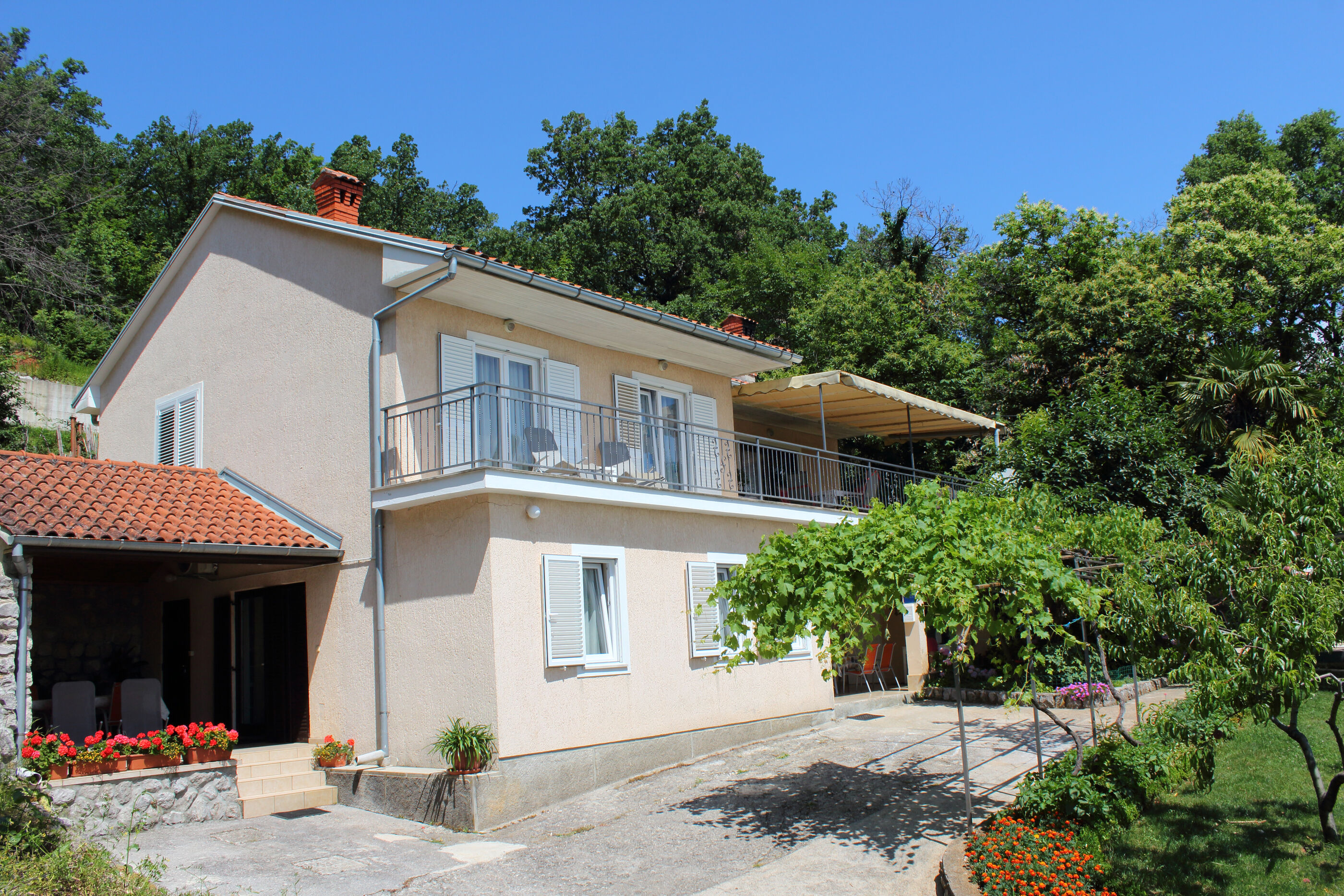 Apartments Serđo 65861-A1