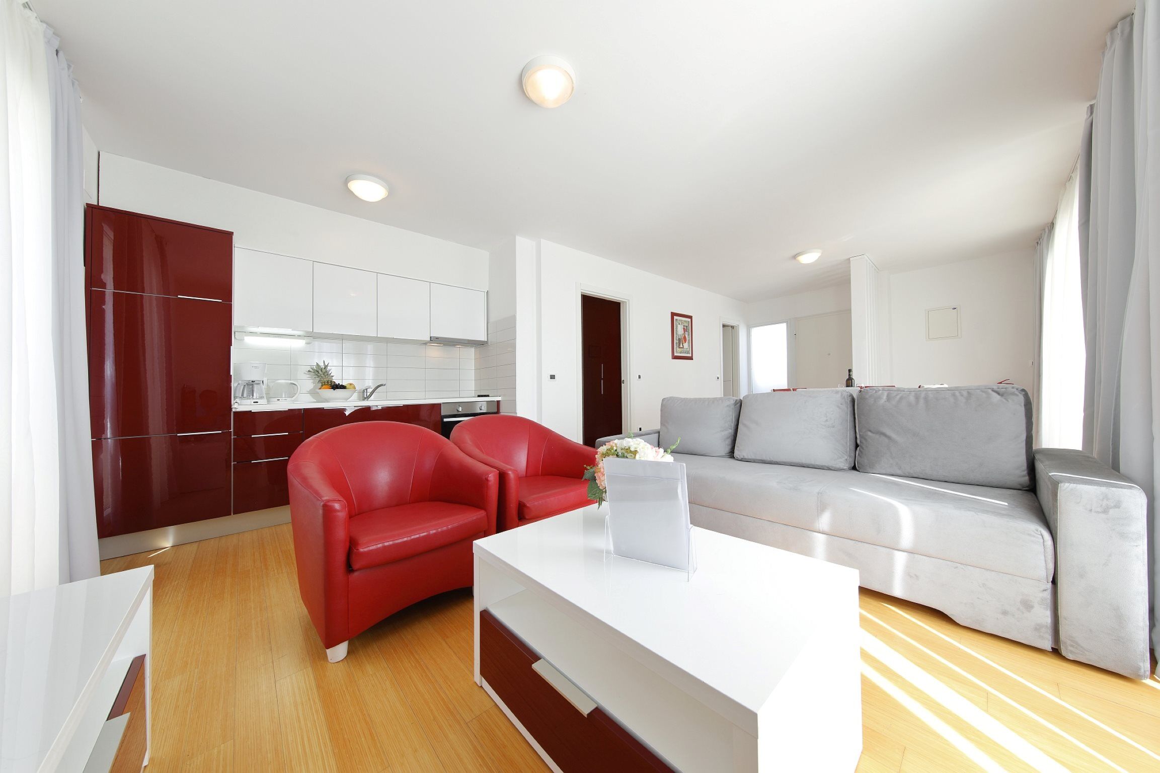 Apartments Sunnyside 59751-A4