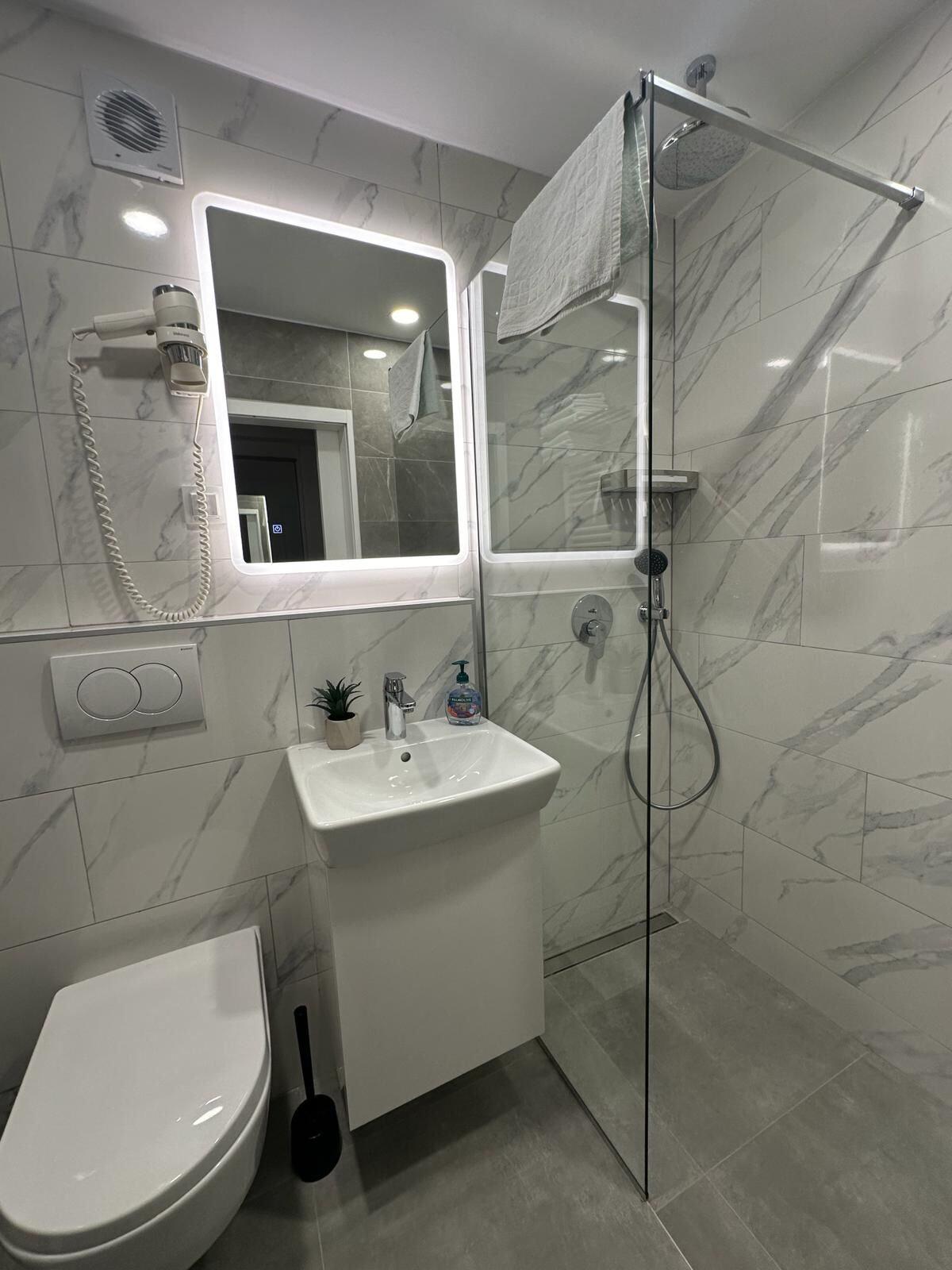 Apartments and Rooms Villa Marija 99551-A6