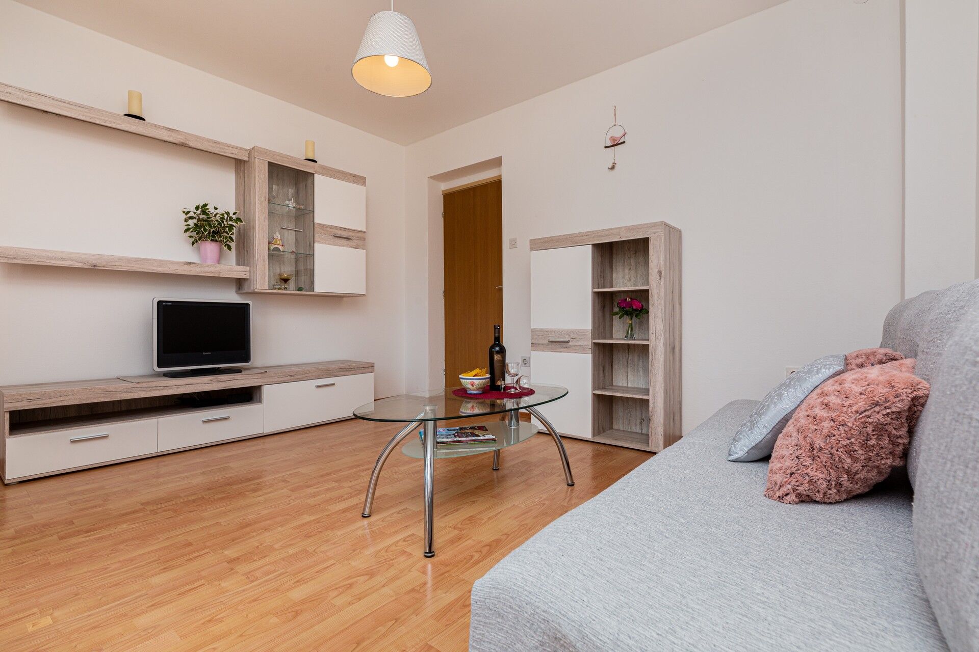Apartment Sanja 63801-A1