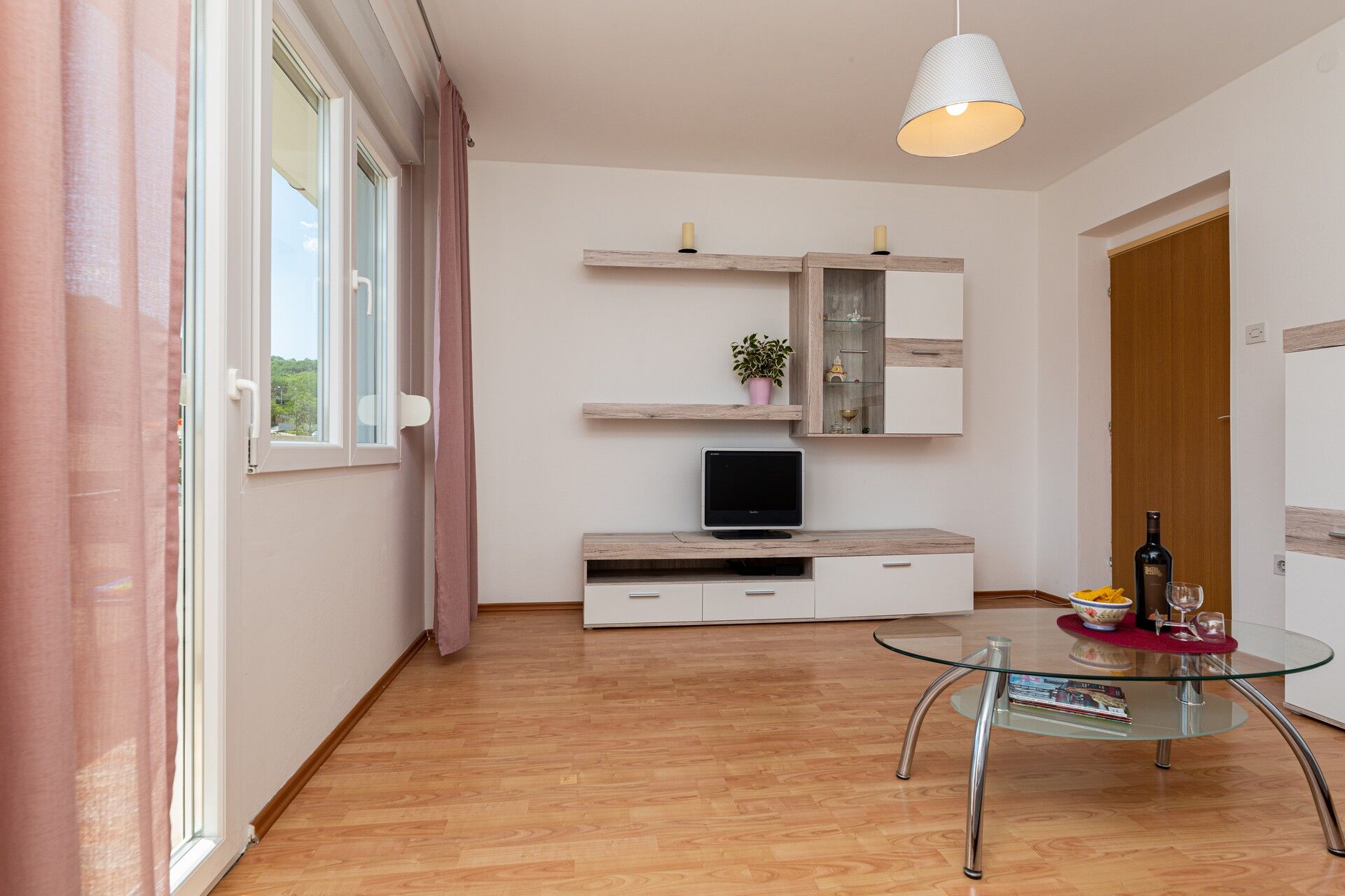 Apartment Sanja 63801-A1