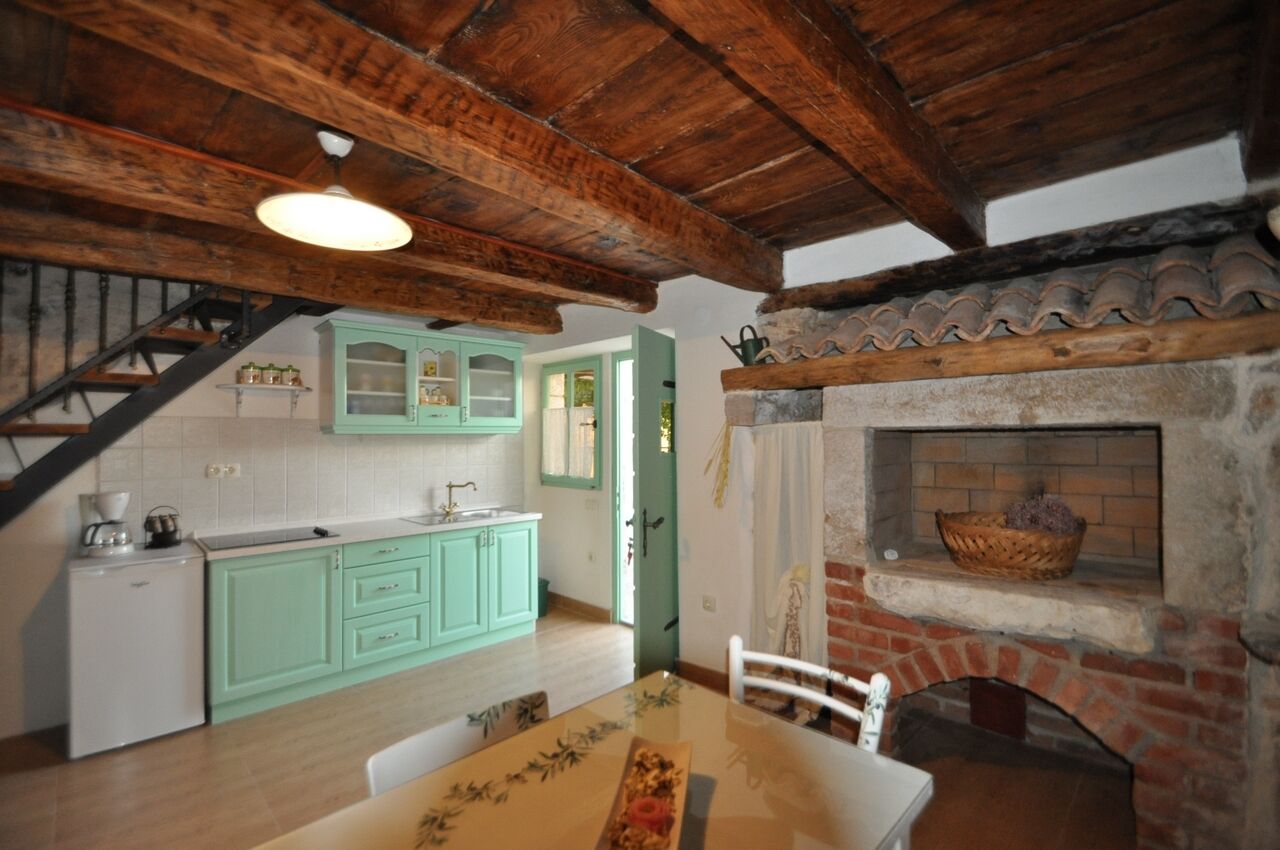 House Parona 63822-A1