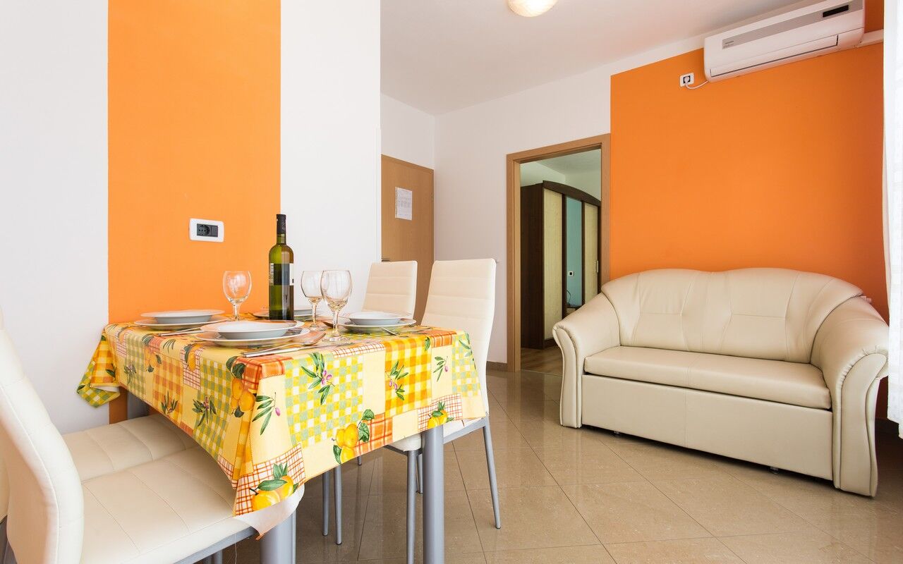 Apartment Denis 63831-A2