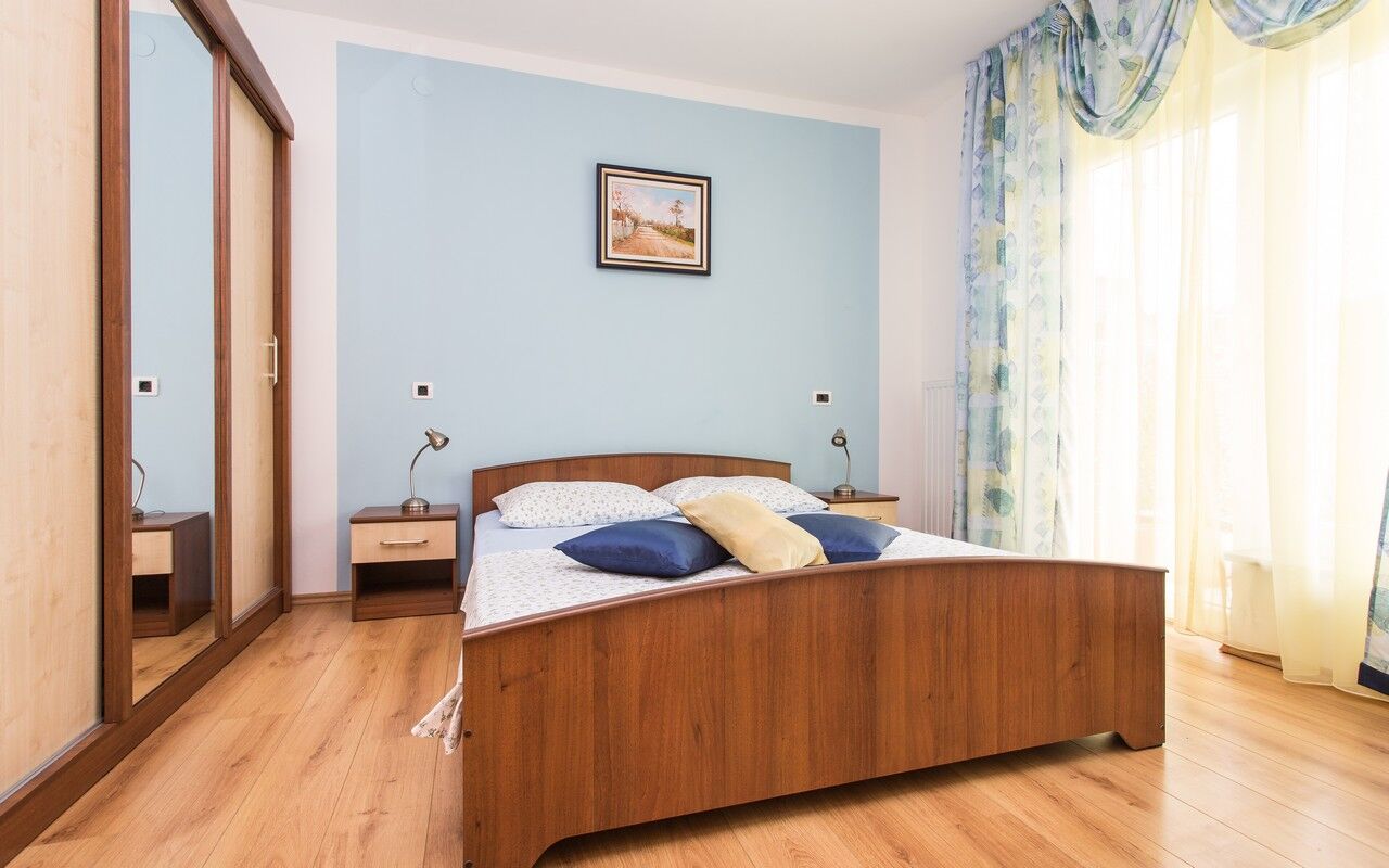 Apartment Denis 63831-A2