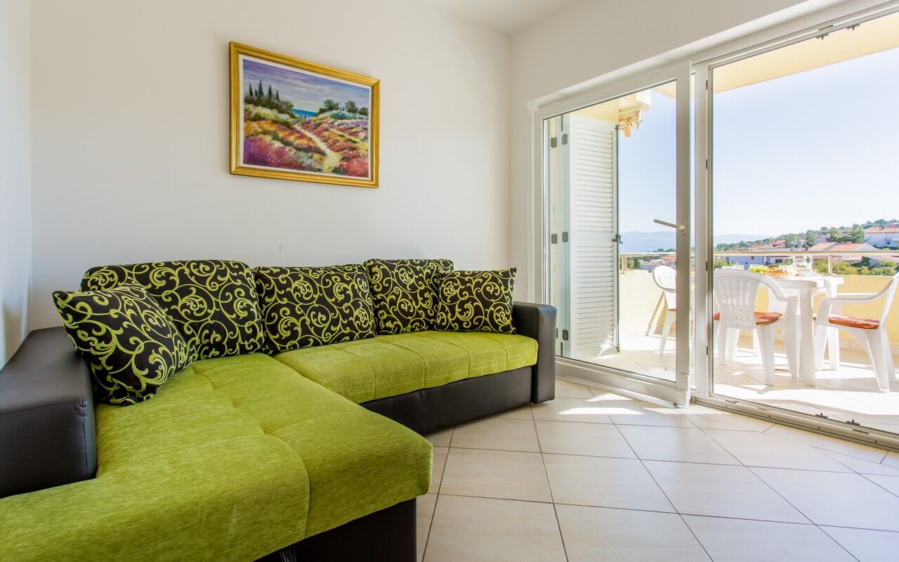 Apartment Dora 63851-A1