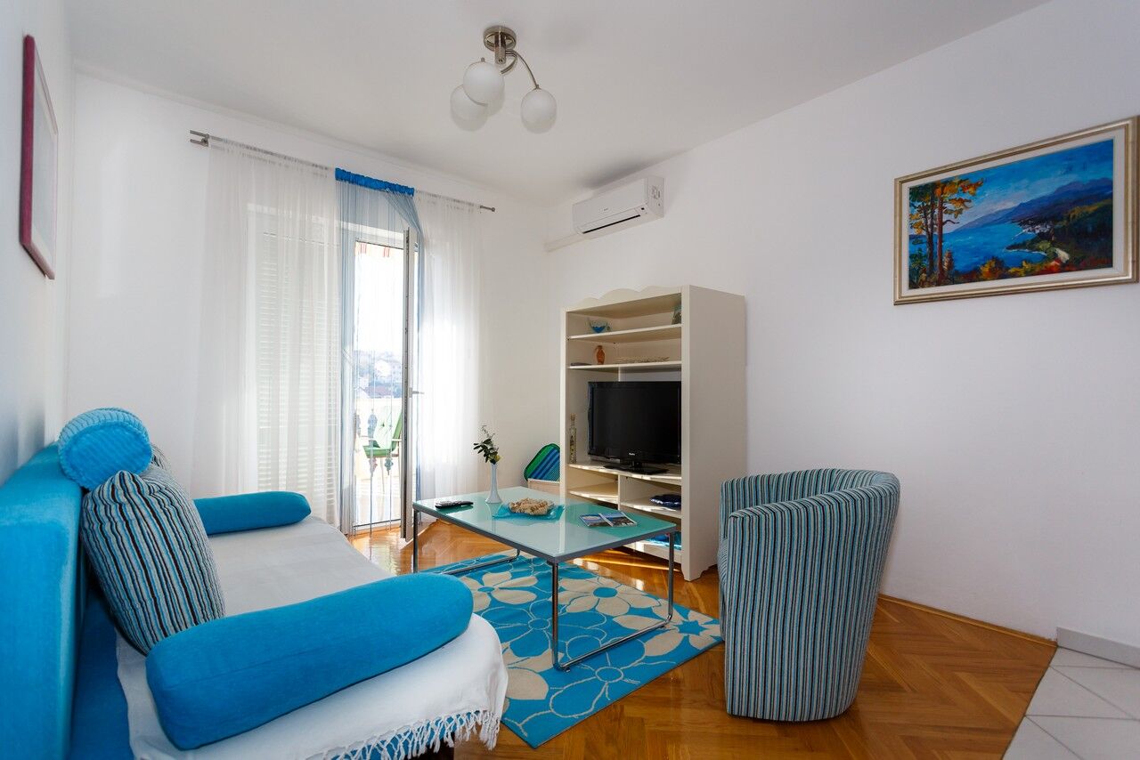 Apartment Meri 63971-A1