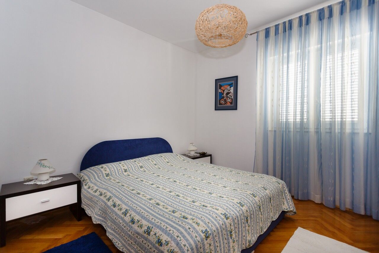 Apartment Meri 63971-A1