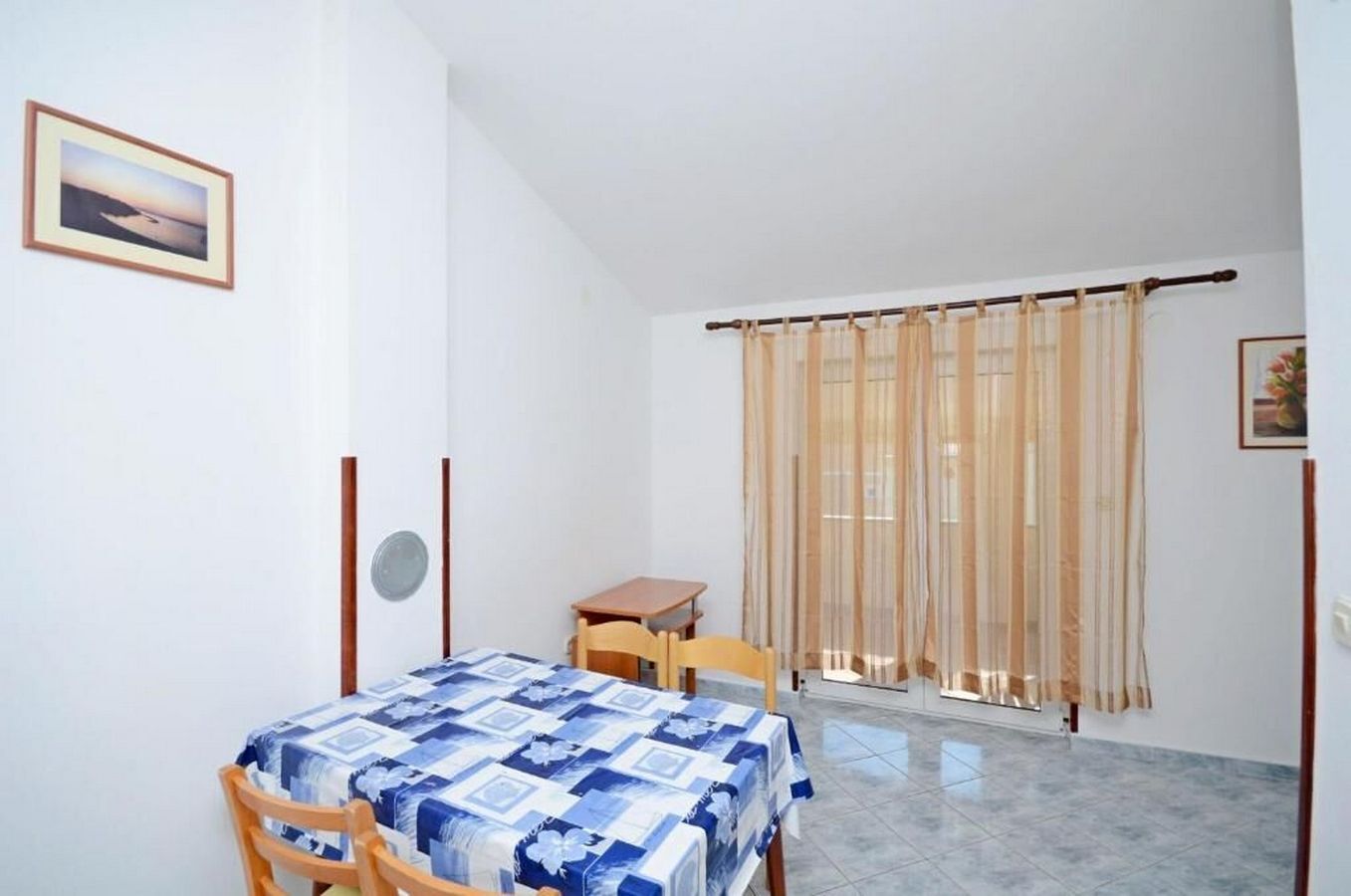 Apartments Ivan 57121-A2