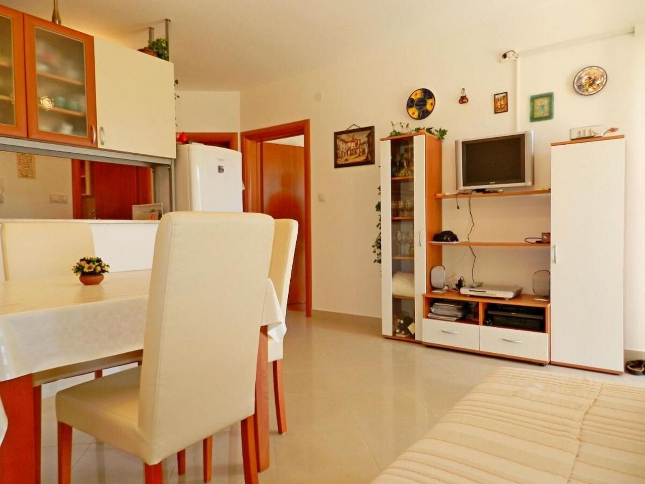 Apartment Darko 57251-A1