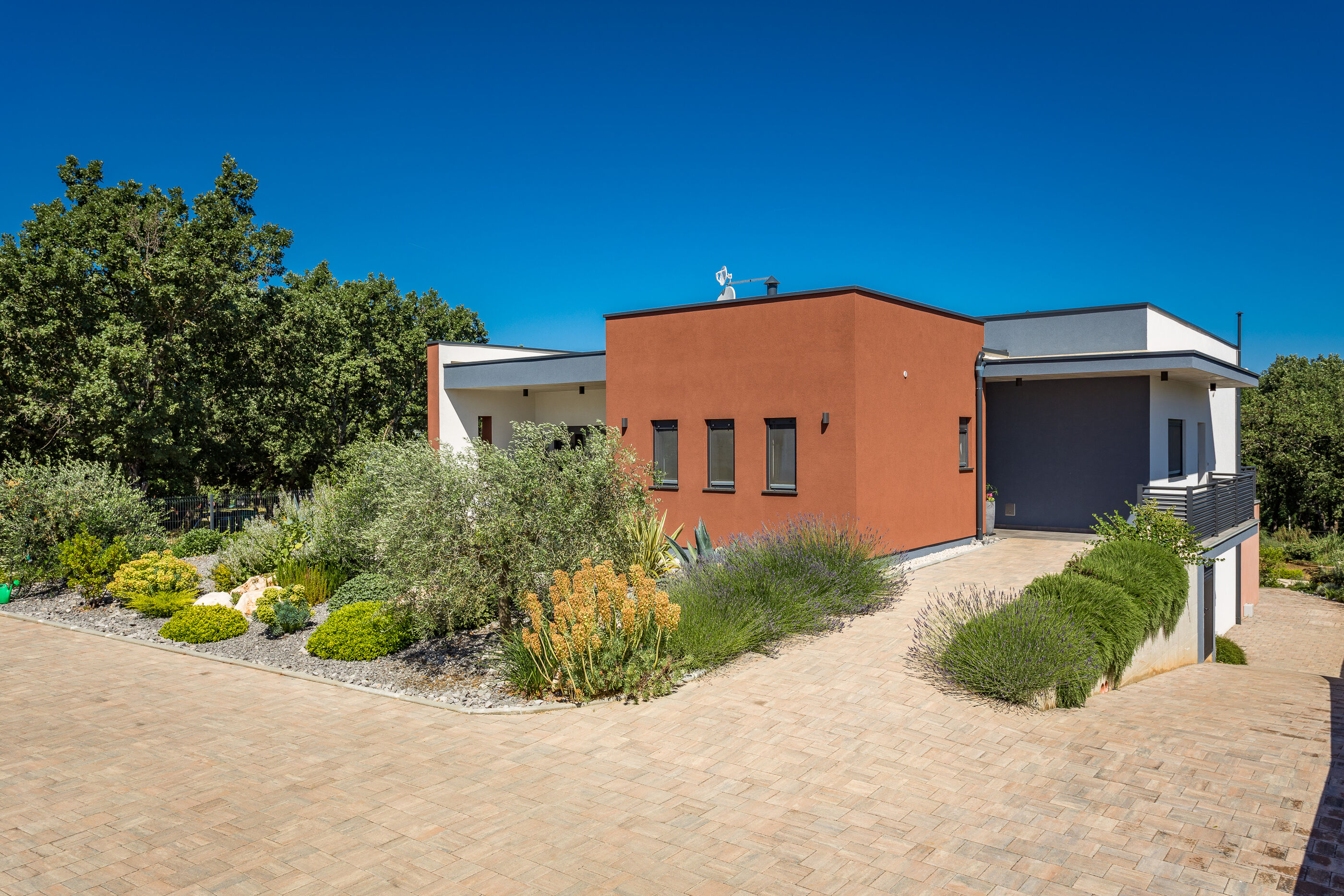 Apartments Bijou 99781-A2