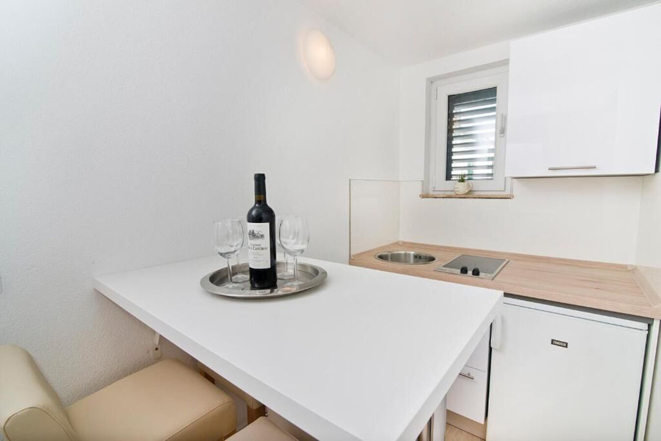 Apartments Island secrets 98901-A2
