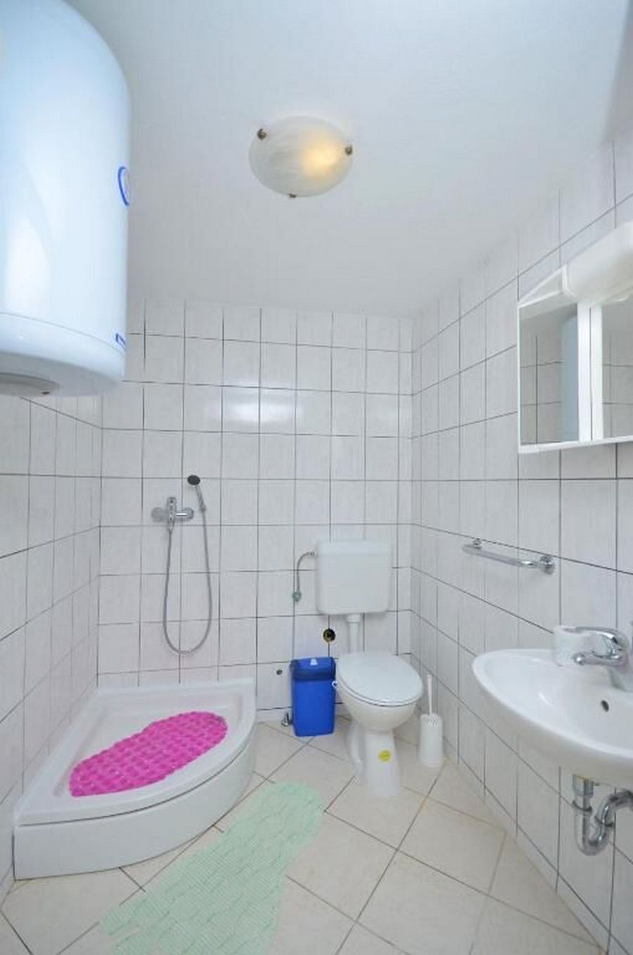 Apartments Mira 57081-A1