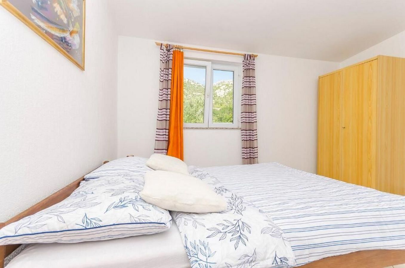 Apartments Mira 57081-A2